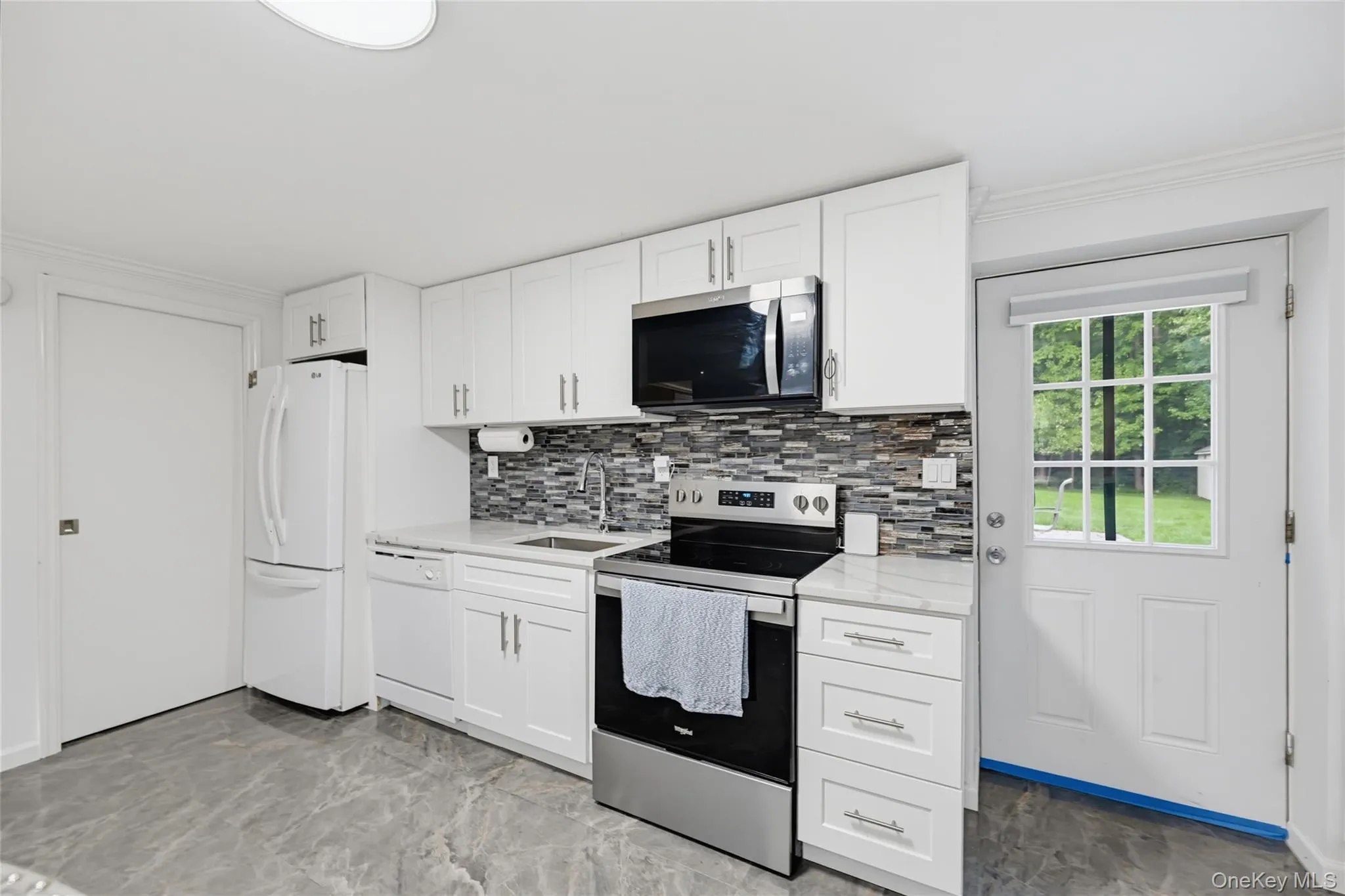 70 Bayberry Drive, Monroe, NY, 3 Bedrooms Bedrooms, 5 Rooms Rooms,1 BathroomBathrooms,Residential,For Rent,Bayberry,0,1051134 70 Bayberry Drive, Monroe, NY, 3 Bedrooms Bedrooms, 5 Rooms Rooms,1 BathroomBathrooms,Residential,For Rent,Bayberry,0,1051134