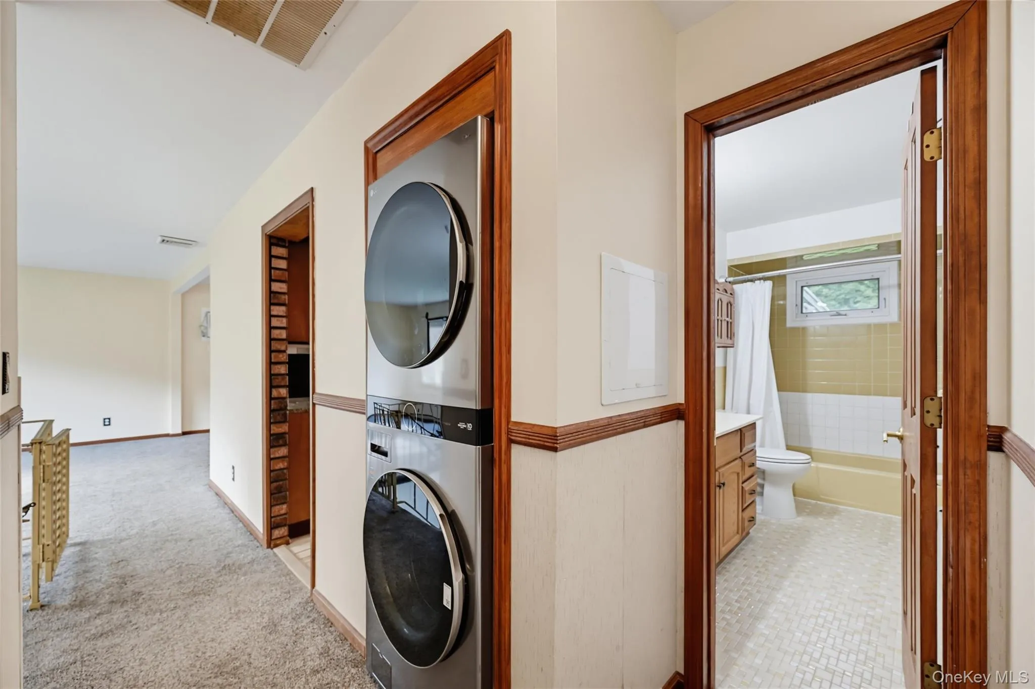 70 Bayberry Drive, Monroe, NY, 3 Bedrooms Bedrooms, 5 Rooms Rooms,1 BathroomBathrooms,Residential,For Rent,Bayberry,0,1051134 70 Bayberry Drive, Monroe, NY, 3 Bedrooms Bedrooms, 5 Rooms Rooms,1 BathroomBathrooms,Residential,For Rent,Bayberry,0,1051134