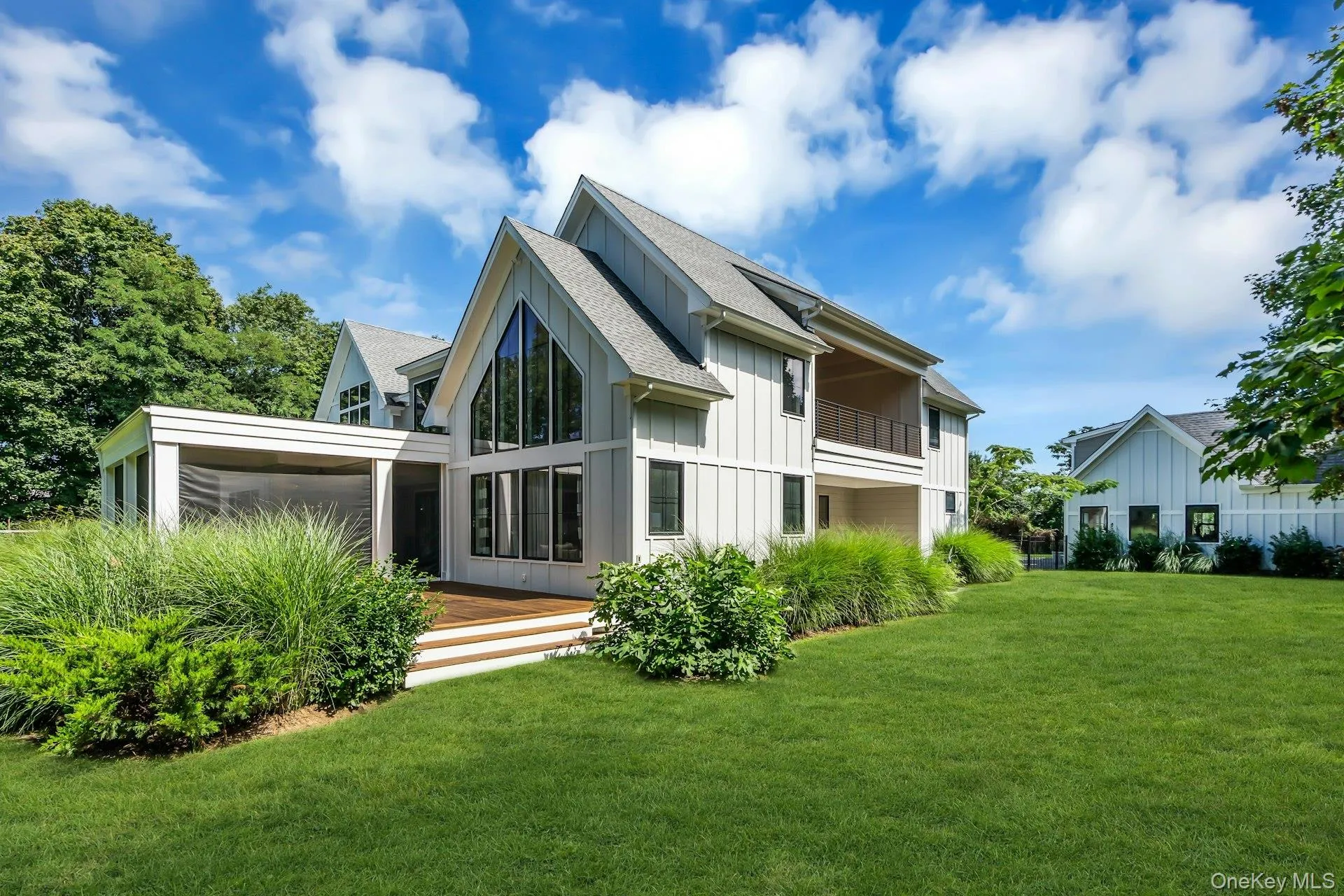 712 Hubbard Avenue, Riverhead, NY, 4 Bedrooms Bedrooms, 10 Rooms Rooms,4 BathroomsBathrooms,Residential,For Rent,Hubbard,0,1051138 712 Hubbard Avenue, Riverhead, NY, 4 Bedrooms Bedrooms, 10 Rooms Rooms,4 BathroomsBathrooms,Residential,For Rent,Hubbard,0,1051138