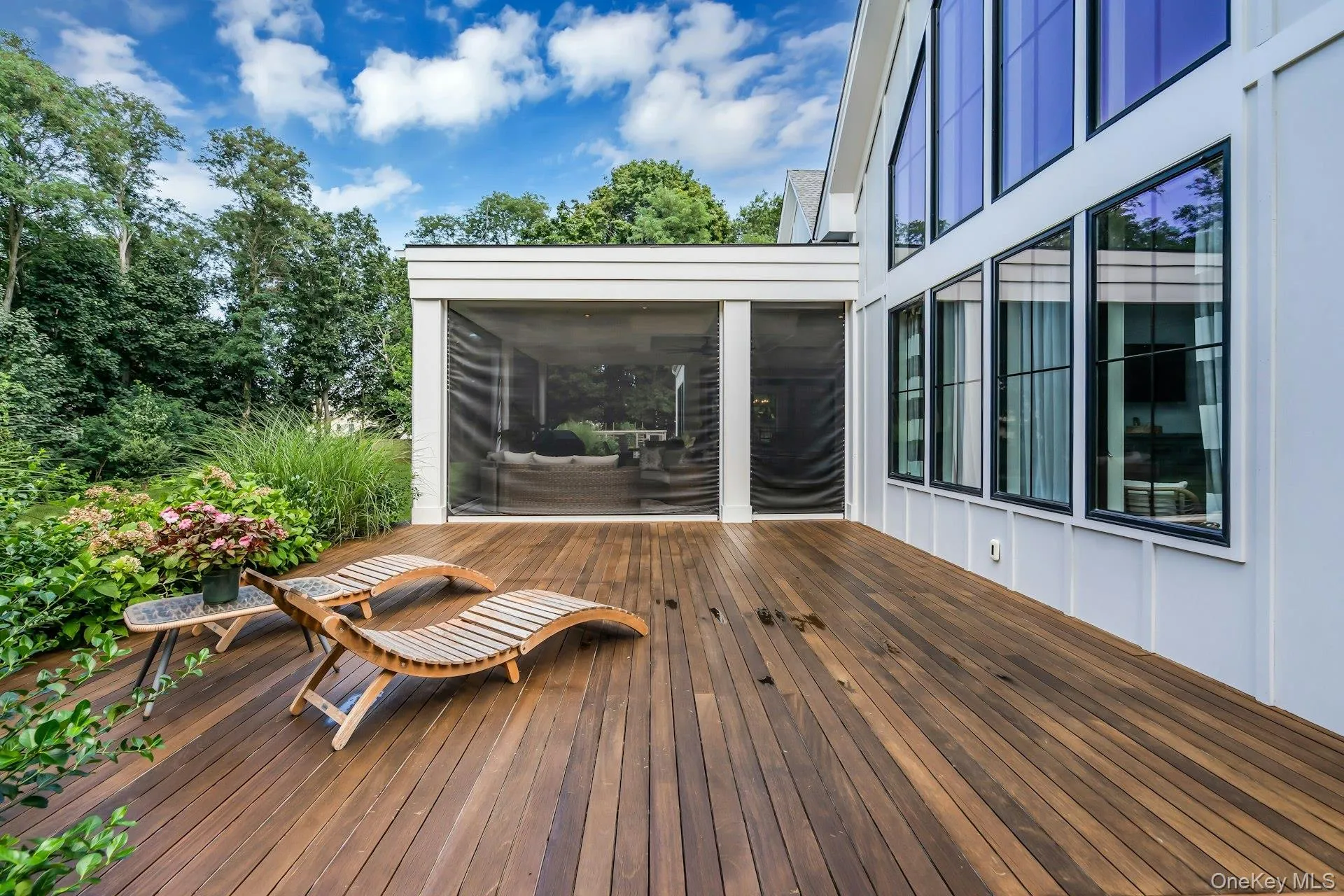 712 Hubbard Avenue, Riverhead, NY, 4 Bedrooms Bedrooms, 10 Rooms Rooms,4 BathroomsBathrooms,Residential,For Rent,Hubbard,0,1051138 712 Hubbard Avenue, Riverhead, NY, 4 Bedrooms Bedrooms, 10 Rooms Rooms,4 BathroomsBathrooms,Residential,For Rent,Hubbard,0,1051138