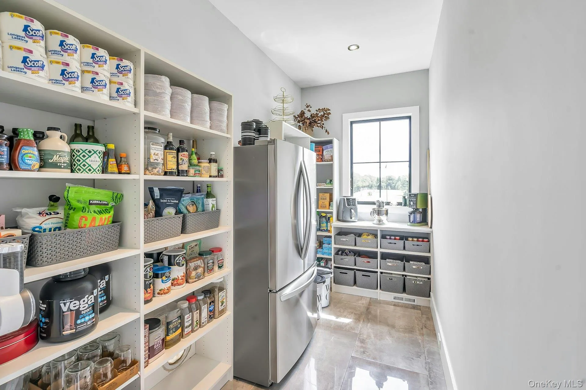 712 Hubbard Avenue, Riverhead, NY, 4 Bedrooms Bedrooms, 10 Rooms Rooms,4 BathroomsBathrooms,Residential,For Rent,Hubbard,0,1051138 712 Hubbard Avenue, Riverhead, NY, 4 Bedrooms Bedrooms, 10 Rooms Rooms,4 BathroomsBathrooms,Residential,For Rent,Hubbard,0,1051138