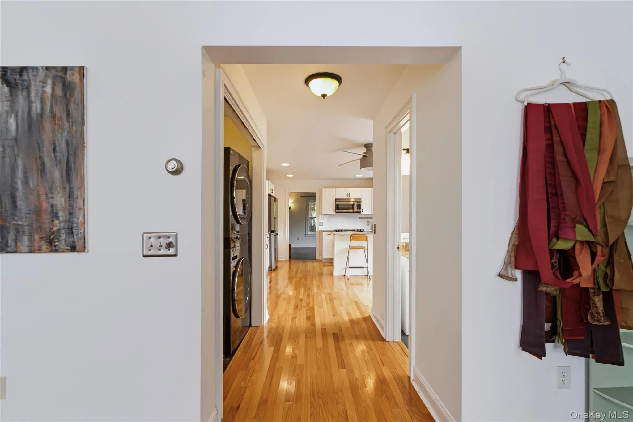 28 Church Farm Road, Gardiner, NY, 3 Bedrooms Bedrooms, 8 Rooms Rooms,2 BathroomsBathrooms,Residential,For Rent,Church Farm,0,1051142 28 Church Farm Road, Gardiner, NY, 3 Bedrooms Bedrooms, 8 Rooms Rooms,2 BathroomsBathrooms,Residential,For Rent,Church Farm,0,1051142
