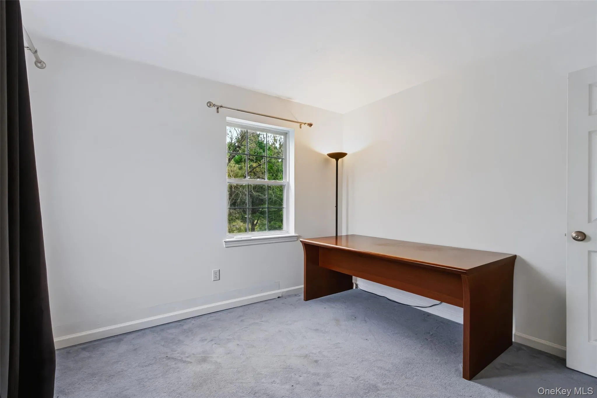 28 Church Farm Road, Gardiner, NY, 3 Bedrooms Bedrooms, 8 Rooms Rooms,2 BathroomsBathrooms,Residential,For Rent,Church Farm,0,1051142 28 Church Farm Road, Gardiner, NY, 3 Bedrooms Bedrooms, 8 Rooms Rooms,2 BathroomsBathrooms,Residential,For Rent,Church Farm,0,1051142