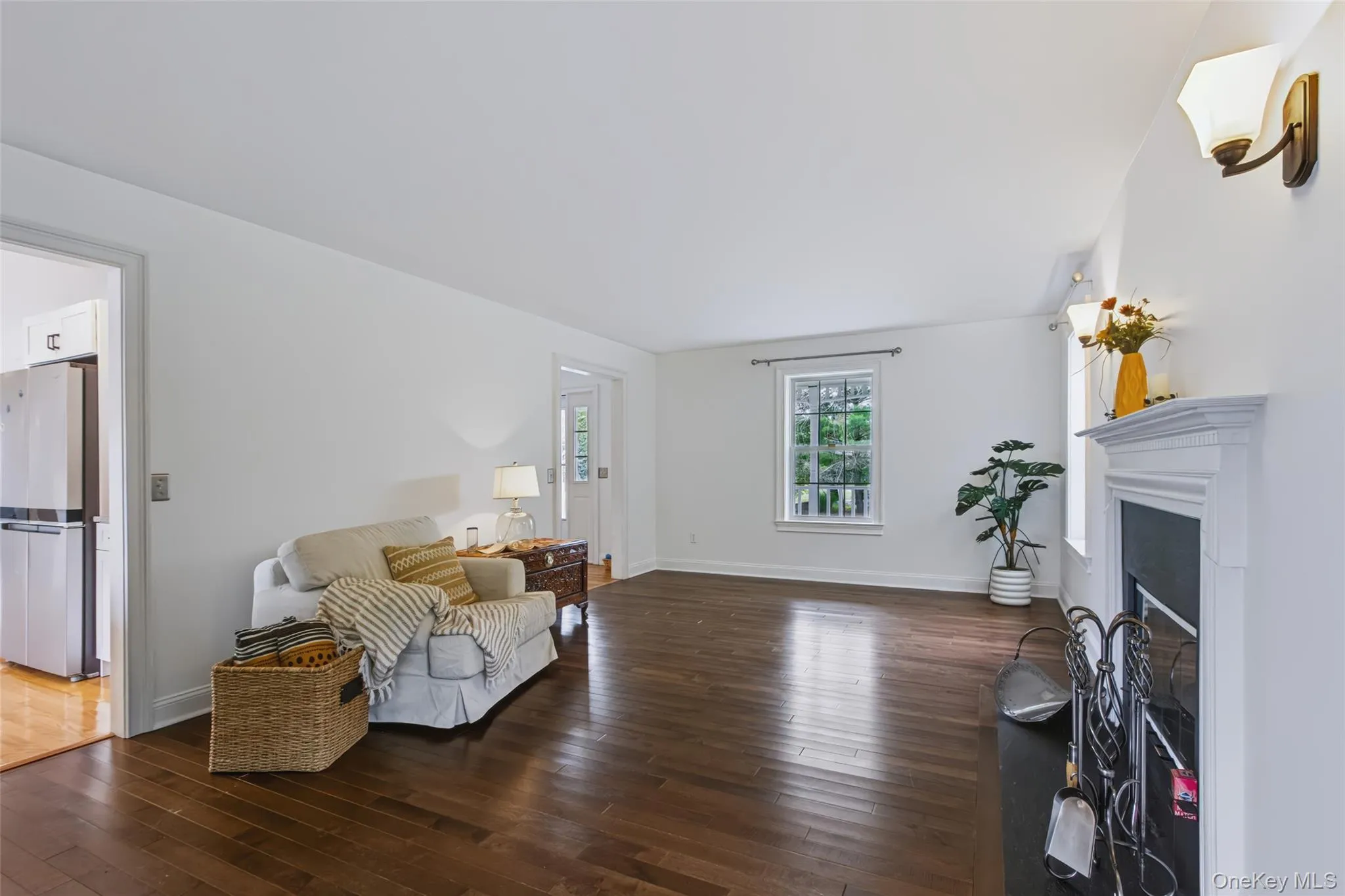 28 Church Farm Road, Gardiner, NY, 3 Bedrooms Bedrooms, 8 Rooms Rooms,2 BathroomsBathrooms,Residential,For Rent,Church Farm,0,1051142 28 Church Farm Road, Gardiner, NY, 3 Bedrooms Bedrooms, 8 Rooms Rooms,2 BathroomsBathrooms,Residential,For Rent,Church Farm,0,1051142