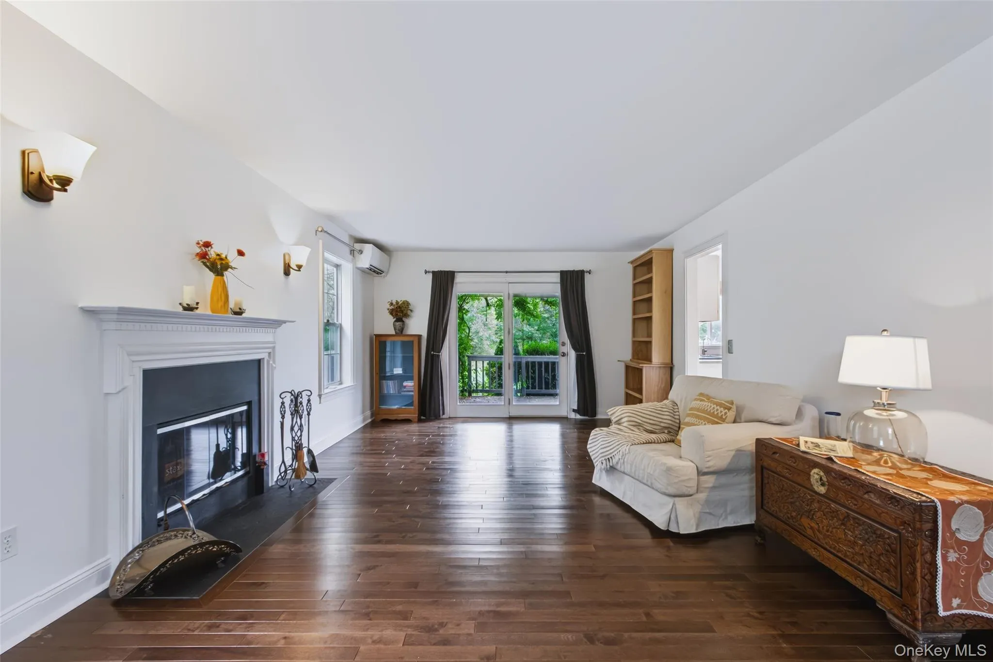 28 Church Farm Road, Gardiner, NY, 3 Bedrooms Bedrooms, 8 Rooms Rooms,2 BathroomsBathrooms,Residential,For Rent,Church Farm,0,1051142 28 Church Farm Road, Gardiner, NY, 3 Bedrooms Bedrooms, 8 Rooms Rooms,2 BathroomsBathrooms,Residential,For Rent,Church Farm,0,1051142