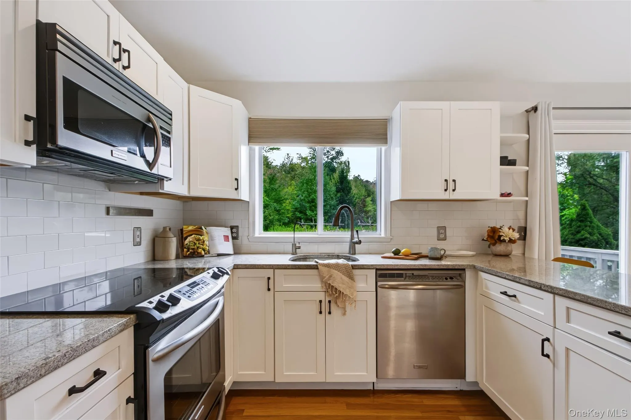 28 Church Farm Road, Gardiner, NY, 3 Bedrooms Bedrooms, 8 Rooms Rooms,2 BathroomsBathrooms,Residential,For Rent,Church Farm,0,1051142 28 Church Farm Road, Gardiner, NY, 3 Bedrooms Bedrooms, 8 Rooms Rooms,2 BathroomsBathrooms,Residential,For Rent,Church Farm,0,1051142