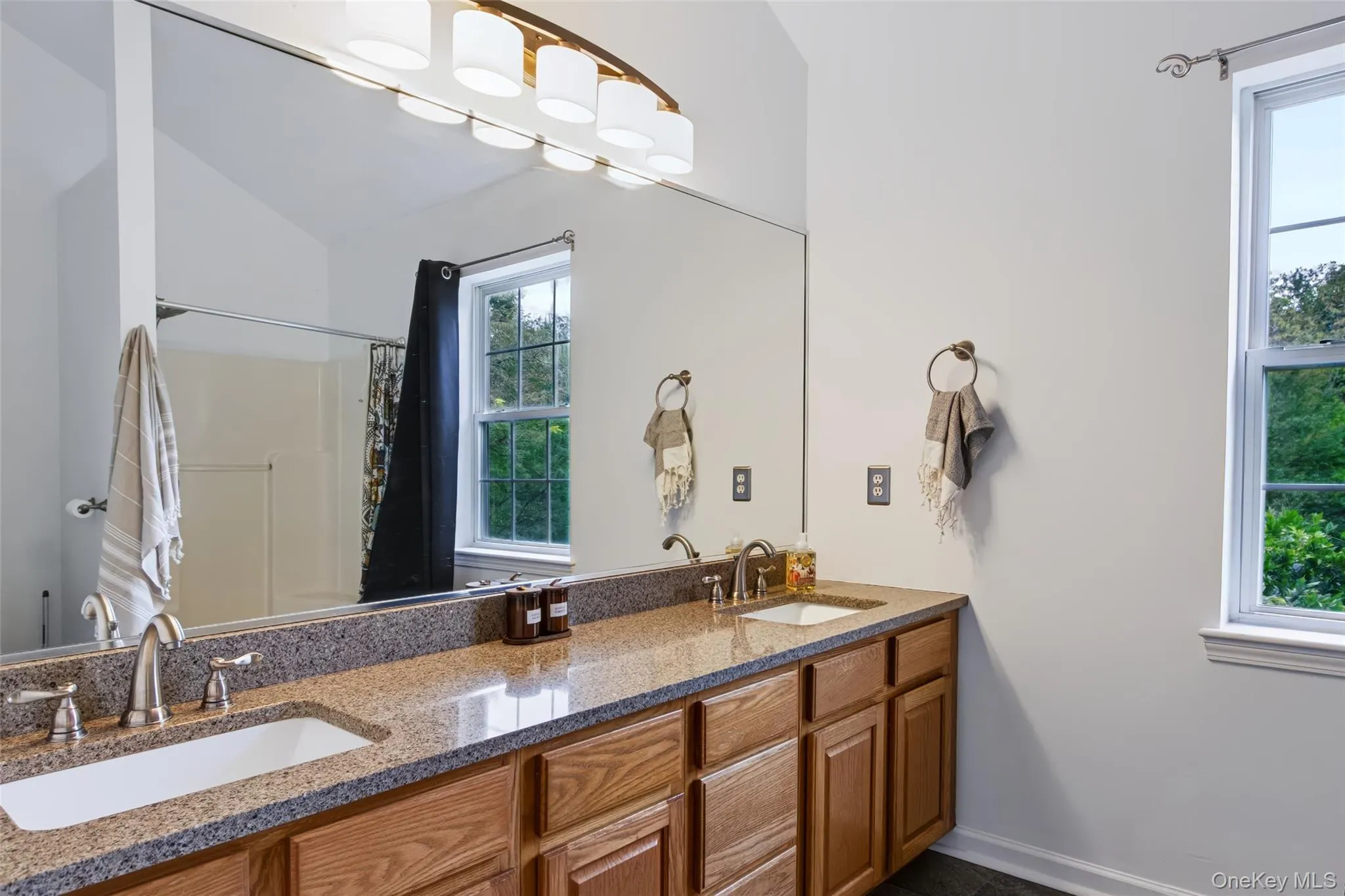 28 Church Farm Road, Gardiner, NY, 3 Bedrooms Bedrooms, 8 Rooms Rooms,2 BathroomsBathrooms,Residential,For Rent,Church Farm,0,1051142 28 Church Farm Road, Gardiner, NY, 3 Bedrooms Bedrooms, 8 Rooms Rooms,2 BathroomsBathrooms,Residential,For Rent,Church Farm,0,1051142