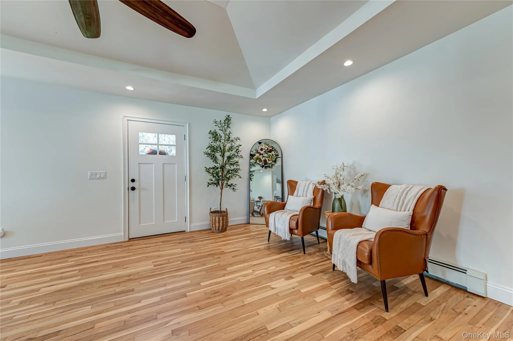 6 Evy Court, Islip, NY, 3 Bedrooms Bedrooms, 7 Rooms Rooms,3 BathroomsBathrooms,Residential,For Rent,Evy,0,1051145 6 Evy Court, Islip, NY, 3 Bedrooms Bedrooms, 7 Rooms Rooms,3 BathroomsBathrooms,Residential,For Rent,Evy,0,1051145