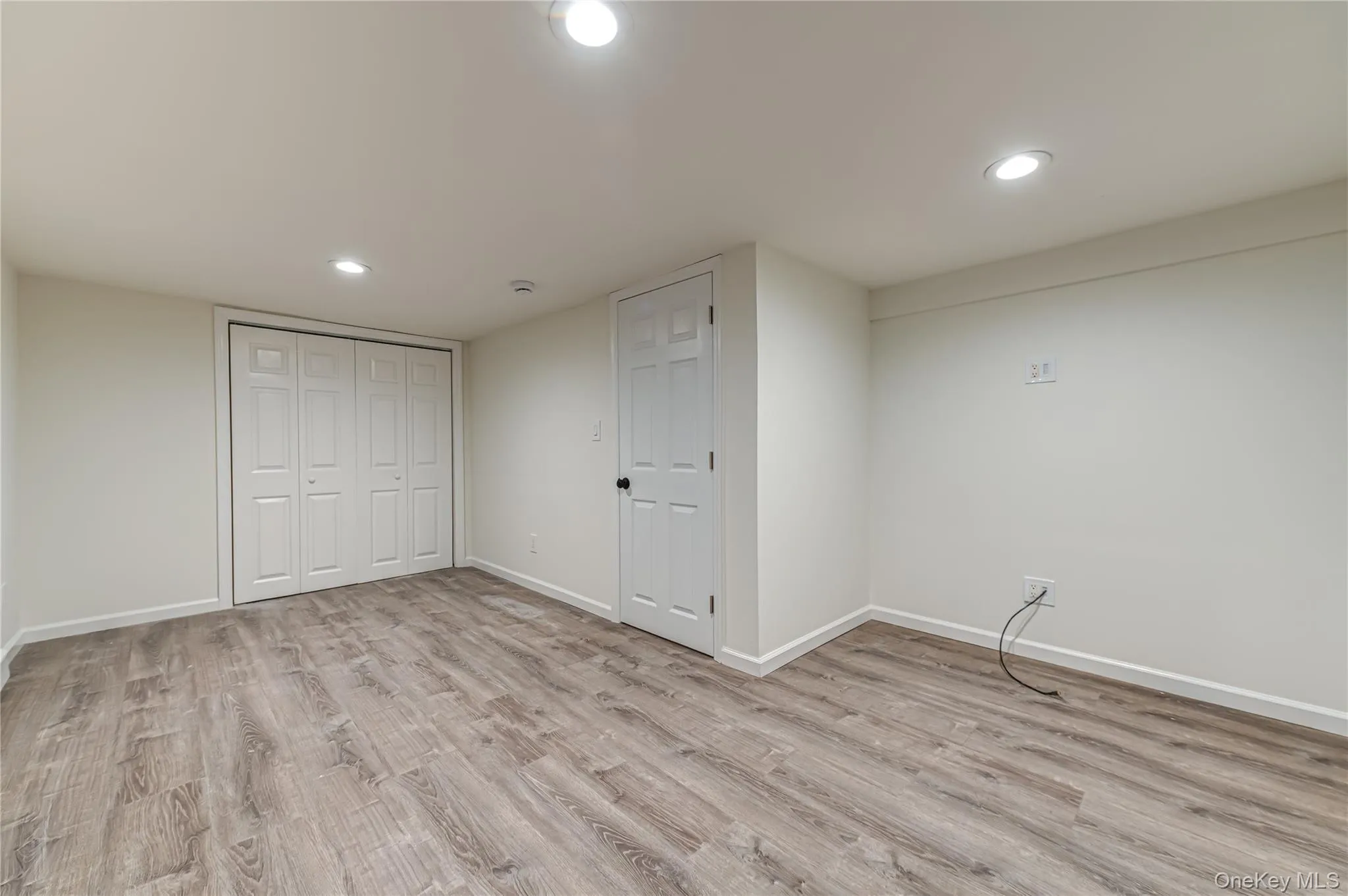 6 Evy Court, Islip, NY, 3 Bedrooms Bedrooms, 7 Rooms Rooms,3 BathroomsBathrooms,Residential,For Rent,Evy,0,1051145 6 Evy Court, Islip, NY, 3 Bedrooms Bedrooms, 7 Rooms Rooms,3 BathroomsBathrooms,Residential,For Rent,Evy,0,1051145