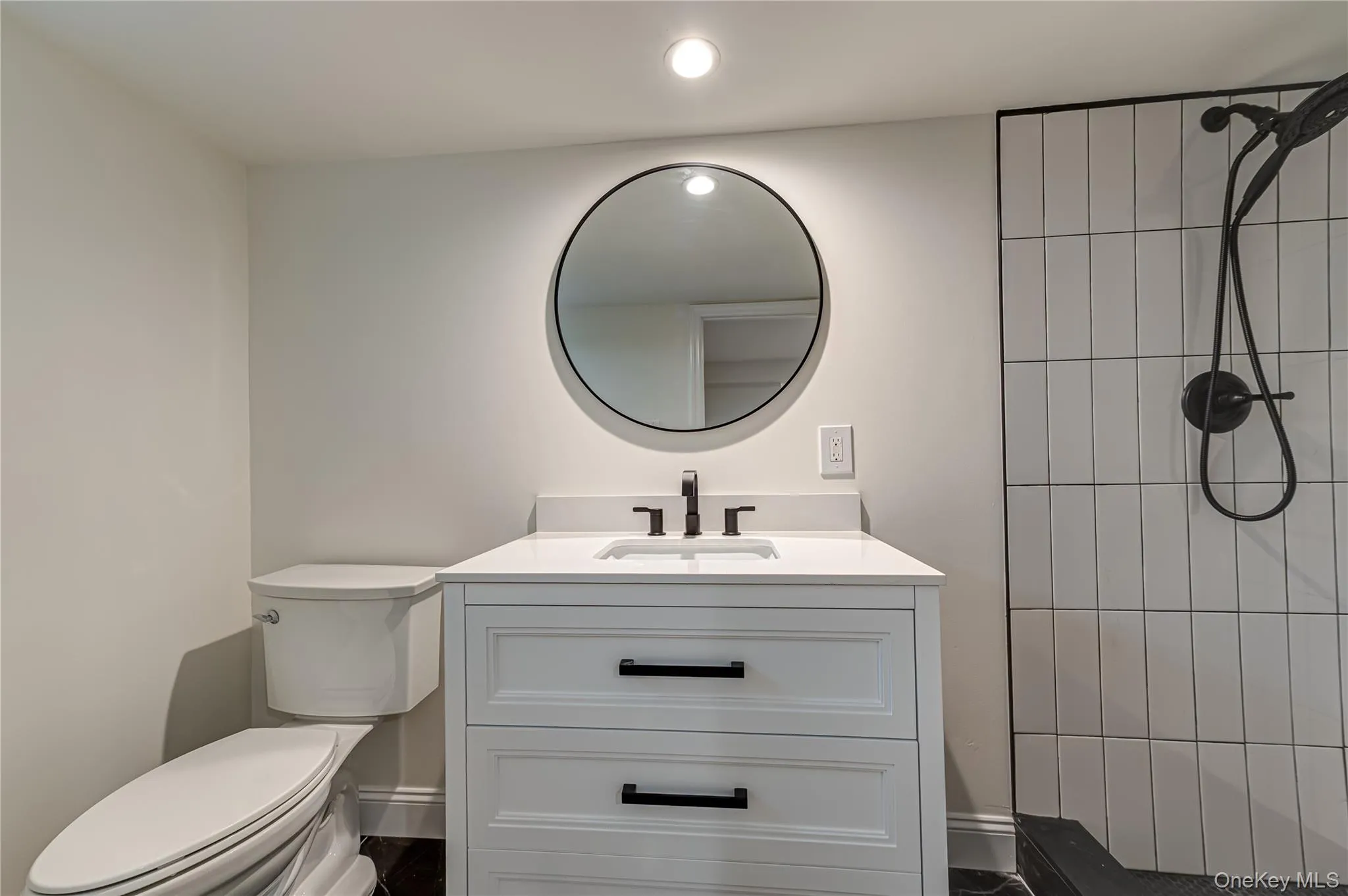 6 Evy Court, Islip, NY, 3 Bedrooms Bedrooms, 7 Rooms Rooms,3 BathroomsBathrooms,Residential,For Rent,Evy,0,1051145 6 Evy Court, Islip, NY, 3 Bedrooms Bedrooms, 7 Rooms Rooms,3 BathroomsBathrooms,Residential,For Rent,Evy,0,1051145