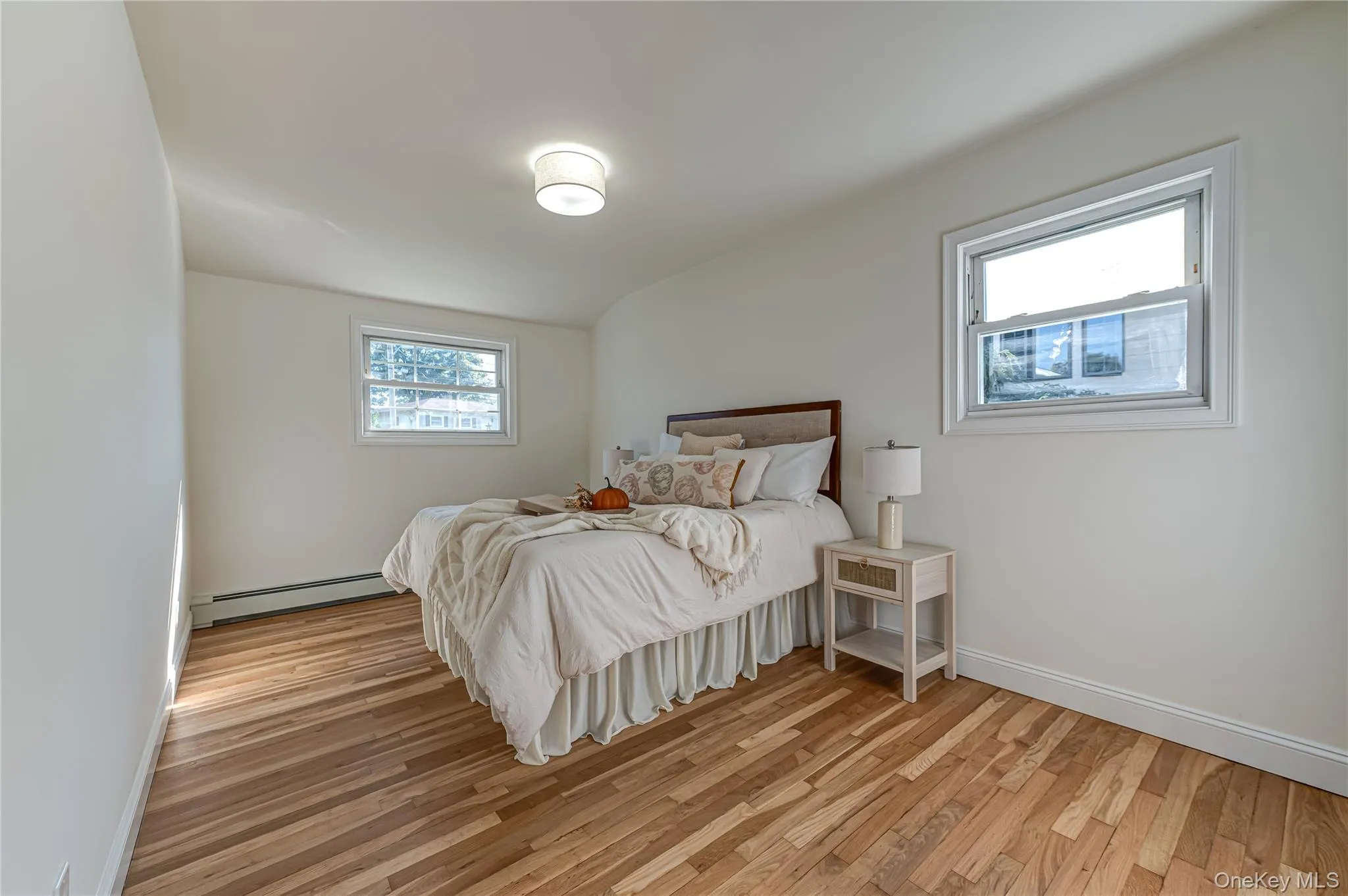 6 Evy Court, Islip, NY, 3 Bedrooms Bedrooms, 7 Rooms Rooms,3 BathroomsBathrooms,Residential,For Rent,Evy,0,1051145 6 Evy Court, Islip, NY, 3 Bedrooms Bedrooms, 7 Rooms Rooms,3 BathroomsBathrooms,Residential,For Rent,Evy,0,1051145