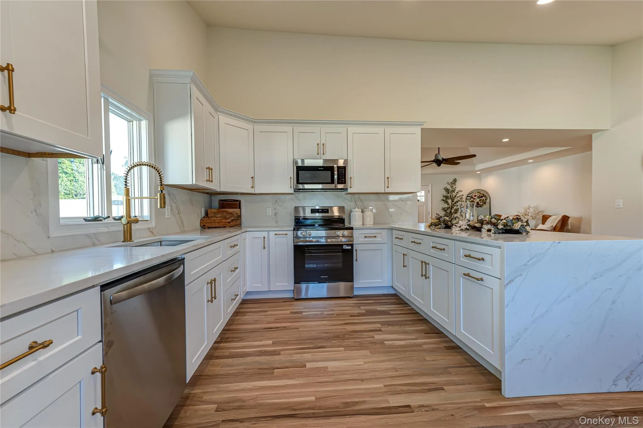 6 Evy Court, Islip, NY, 3 Bedrooms Bedrooms, 7 Rooms Rooms,3 BathroomsBathrooms,Residential,For Rent,Evy,0,1051145 6 Evy Court, Islip, NY, 3 Bedrooms Bedrooms, 7 Rooms Rooms,3 BathroomsBathrooms,Residential,For Rent,Evy,0,1051145