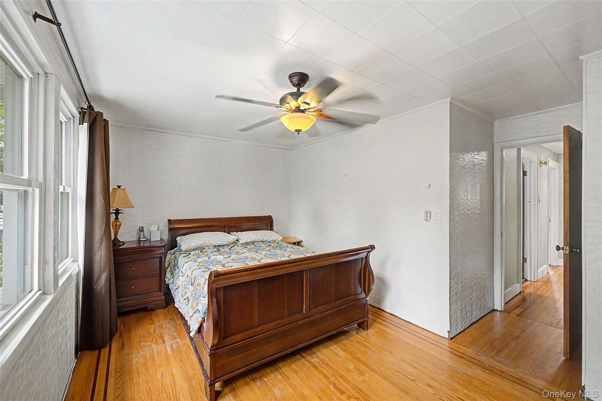 6128 62nd Street, New York, NY, 3 Bedrooms Bedrooms, 7 Rooms Rooms,2 BathroomsBathrooms,Residential,For Rent,62nd,0,1051148 6128 62nd Street, New York, NY, 3 Bedrooms Bedrooms, 7 Rooms Rooms,2 BathroomsBathrooms,Residential,For Rent,62nd,0,1051148