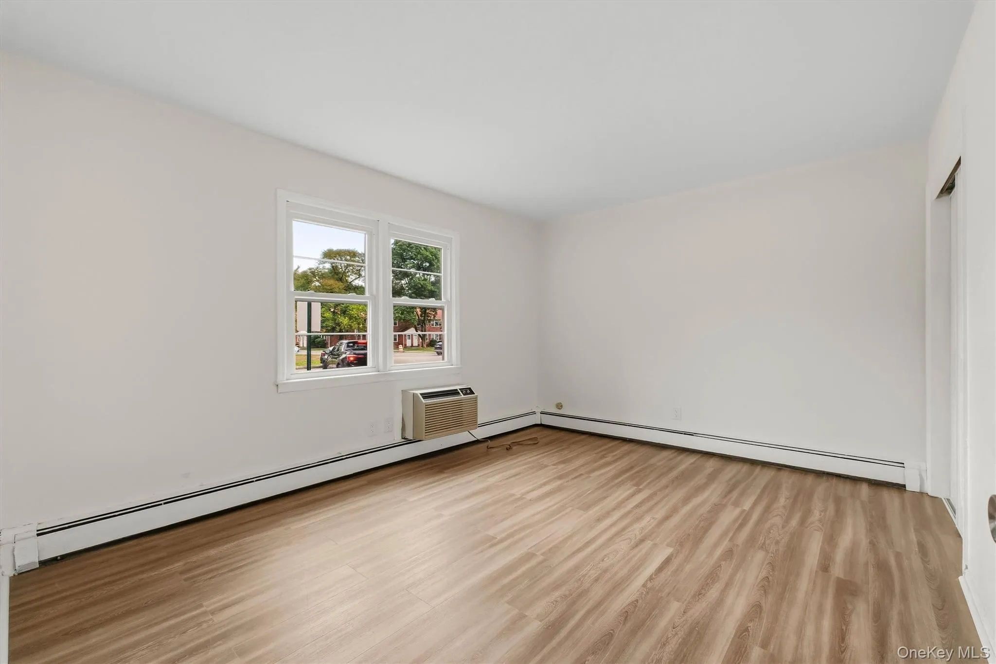 2710 South Road, Poughkeepsie, NY, 2 Bedrooms Bedrooms, 5 Rooms Rooms,1 BathroomBathrooms,Residential,For Rent,South,0,1051150 2710 South Road, Poughkeepsie, NY, 2 Bedrooms Bedrooms, 5 Rooms Rooms,1 BathroomBathrooms,Residential,For Rent,South,0,1051150