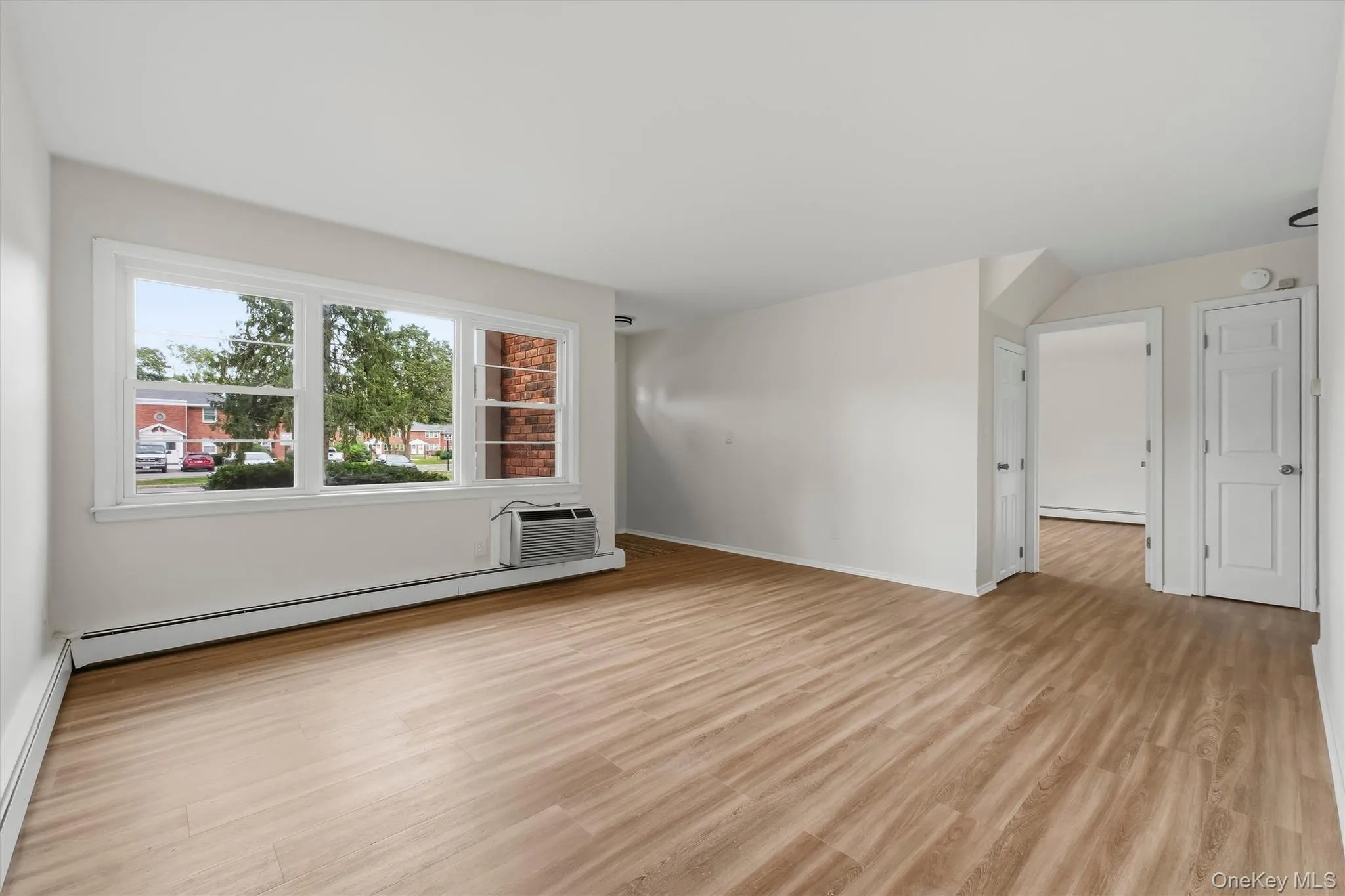 2710 South Road, Poughkeepsie, NY, 2 Bedrooms Bedrooms, 5 Rooms Rooms,1 BathroomBathrooms,Residential,For Rent,South,0,1051150 2710 South Road, Poughkeepsie, NY, 2 Bedrooms Bedrooms, 5 Rooms Rooms,1 BathroomBathrooms,Residential,For Rent,South,0,1051150