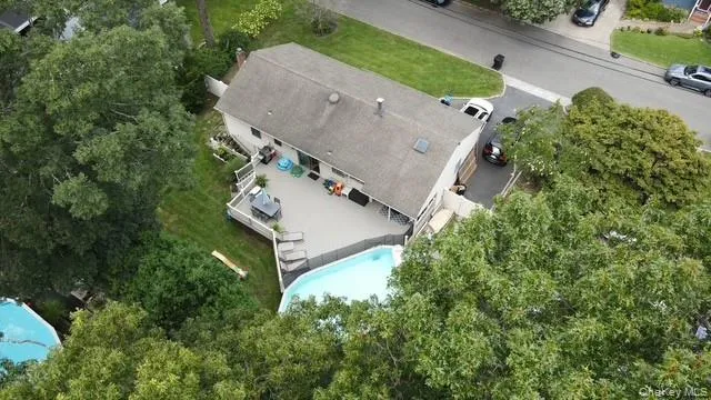 1026 Washington Avenue, Islip, NY, 3 Bedrooms Bedrooms, 8 Rooms Rooms,2 BathroomsBathrooms,Residential,For Rent,Washington,0,1051151 1026 Washington Avenue, Islip, NY, 3 Bedrooms Bedrooms, 8 Rooms Rooms,2 BathroomsBathrooms,Residential,For Rent,Washington,0,1051151