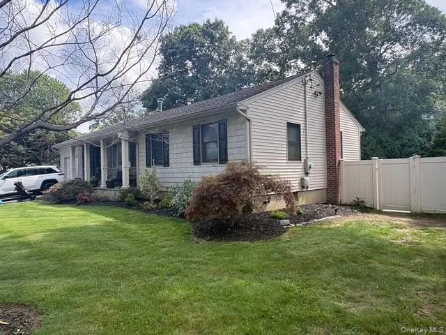 1026 Washington Avenue, Islip, NY, 3 Bedrooms Bedrooms, 8 Rooms Rooms,2 BathroomsBathrooms,Residential,For Rent,Washington,0,1051151 1026 Washington Avenue, Islip, NY, 3 Bedrooms Bedrooms, 8 Rooms Rooms,2 BathroomsBathrooms,Residential,For Rent,Washington,0,1051151