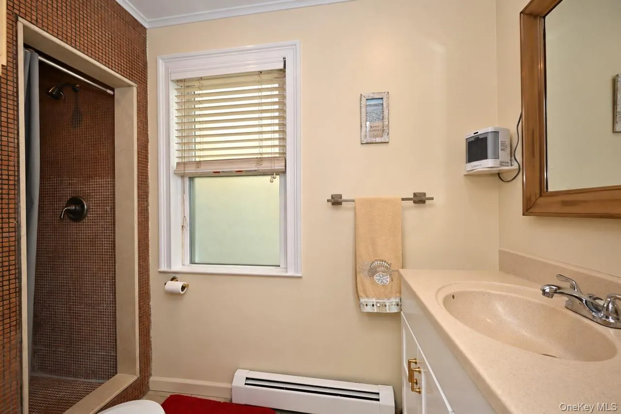 First Floor Bathroom First Floor Bathroom
