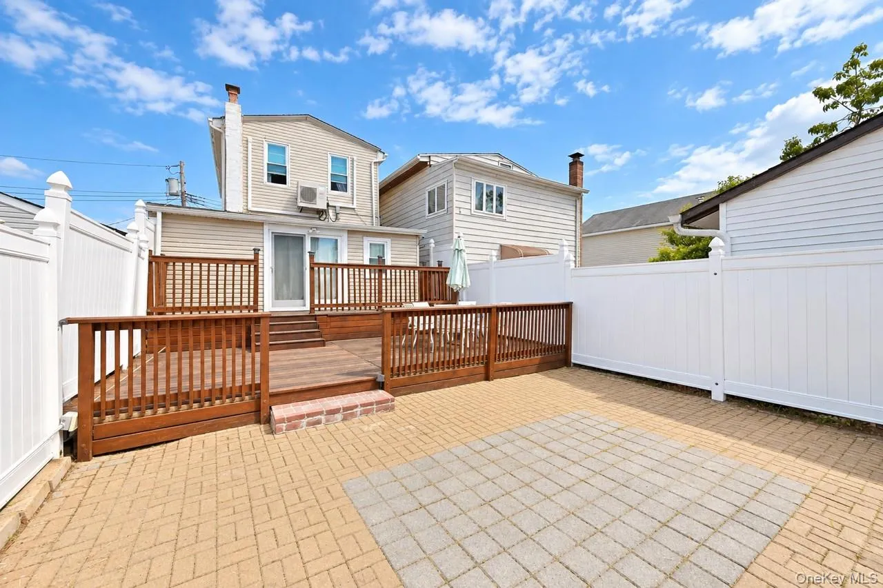 Full Backyard Full Backyard