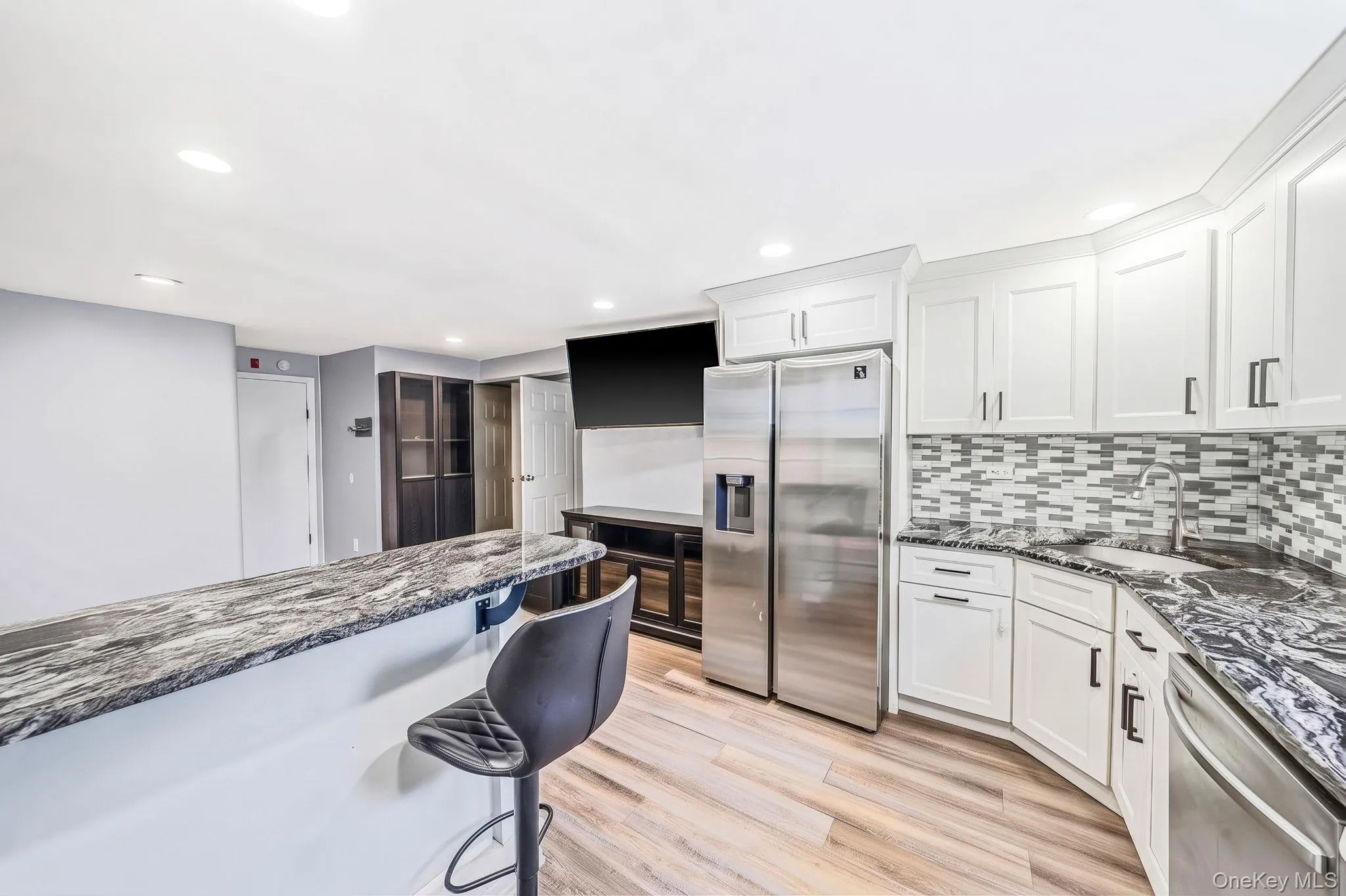 9 Mulberry Drive, Smithtown, NY, 4 Bedrooms Bedrooms, 9 Rooms Rooms,2 BathroomsBathrooms,Residential,For Rent,Mulberry,0,1051155 9 Mulberry Drive, Smithtown, NY, 4 Bedrooms Bedrooms, 9 Rooms Rooms,2 BathroomsBathrooms,Residential,For Rent,Mulberry,0,1051155