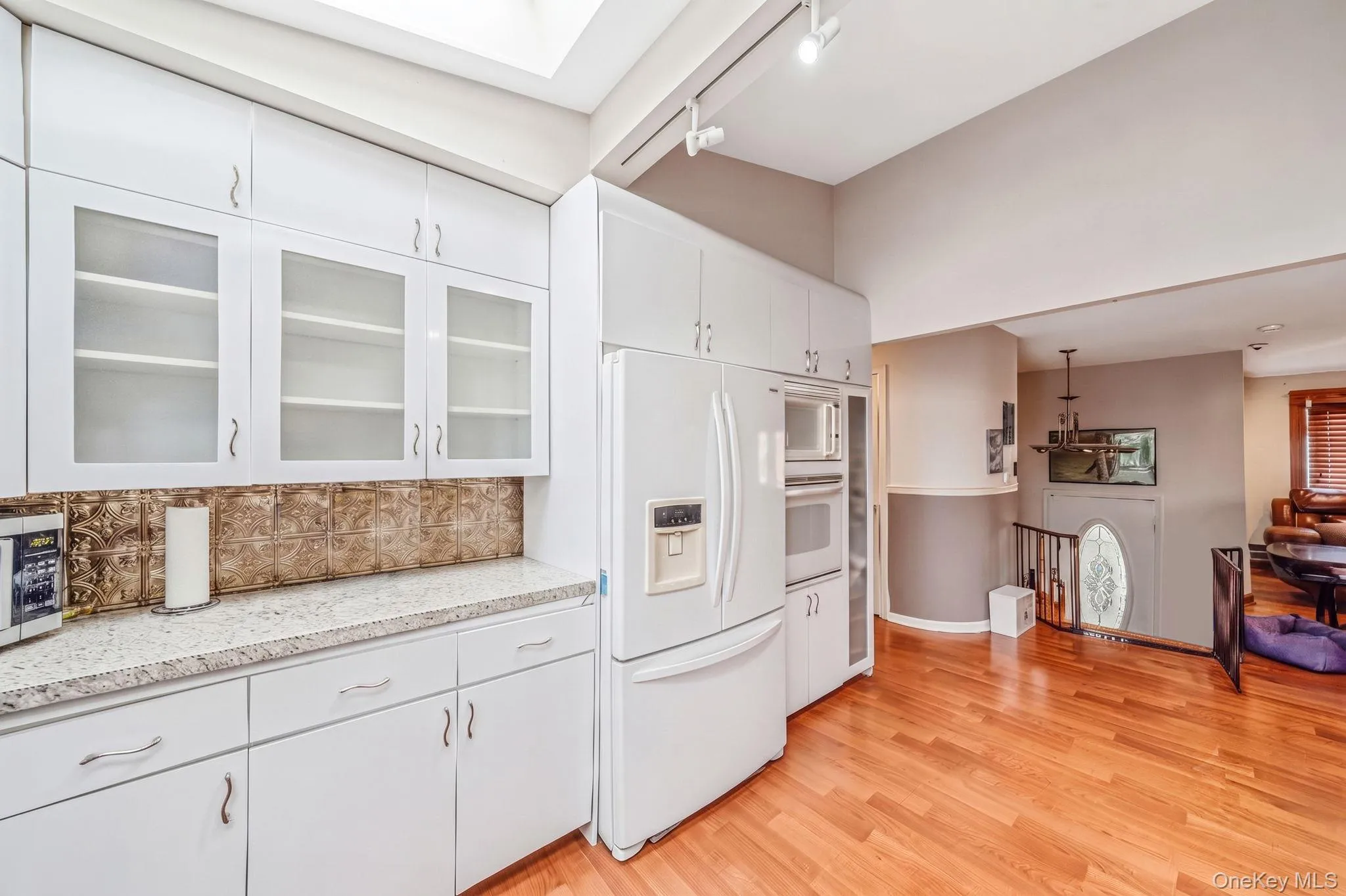 9 Mulberry Drive, Smithtown, NY, 4 Bedrooms Bedrooms, 9 Rooms Rooms,2 BathroomsBathrooms,Residential,For Rent,Mulberry,0,1051155 9 Mulberry Drive, Smithtown, NY, 4 Bedrooms Bedrooms, 9 Rooms Rooms,2 BathroomsBathrooms,Residential,For Rent,Mulberry,0,1051155