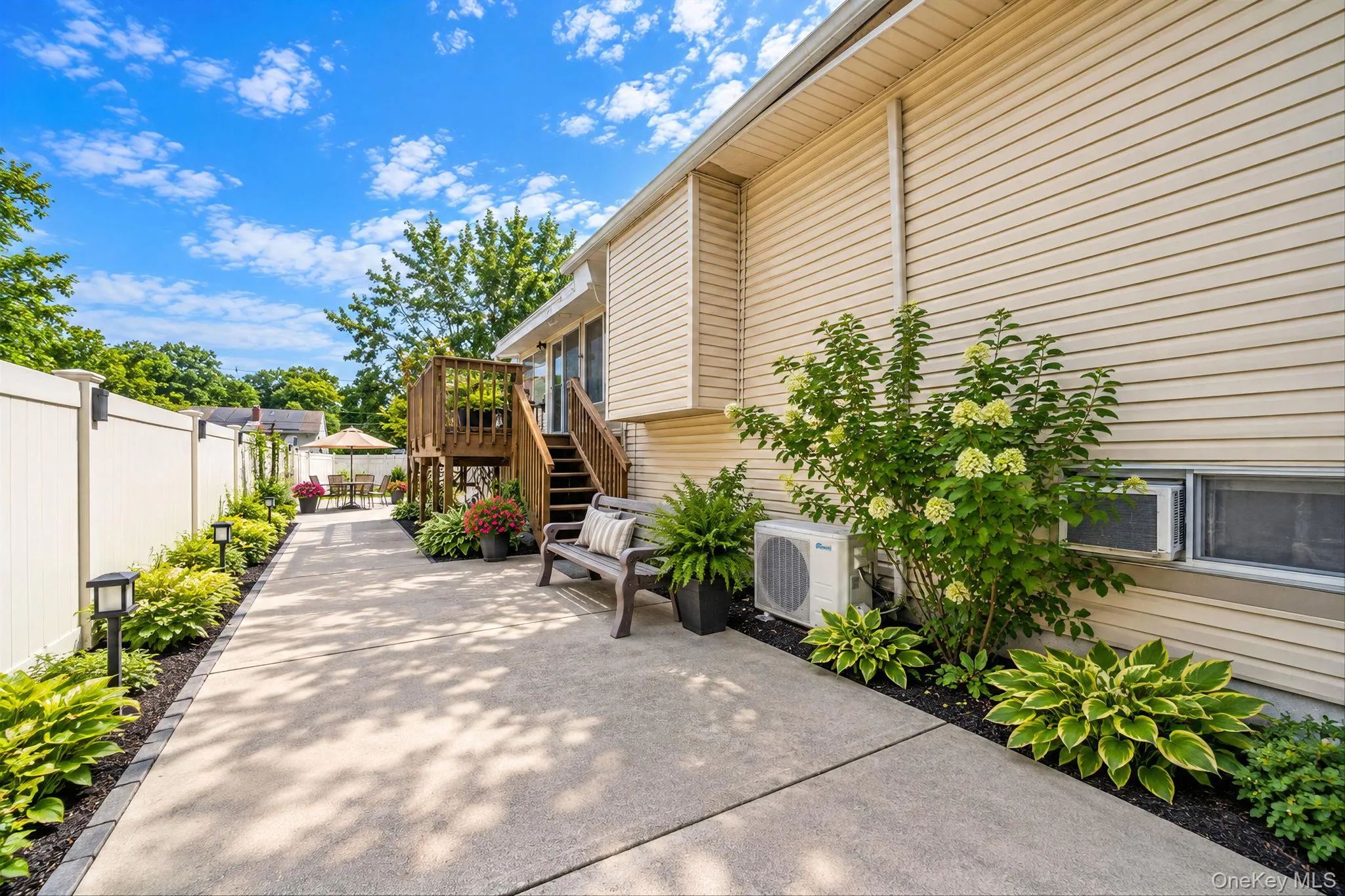 9 Mulberry Drive, Smithtown, NY, 4 Bedrooms Bedrooms, 9 Rooms Rooms,2 BathroomsBathrooms,Residential,For Rent,Mulberry,0,1051155 9 Mulberry Drive, Smithtown, NY, 4 Bedrooms Bedrooms, 9 Rooms Rooms,2 BathroomsBathrooms,Residential,For Rent,Mulberry,0,1051155