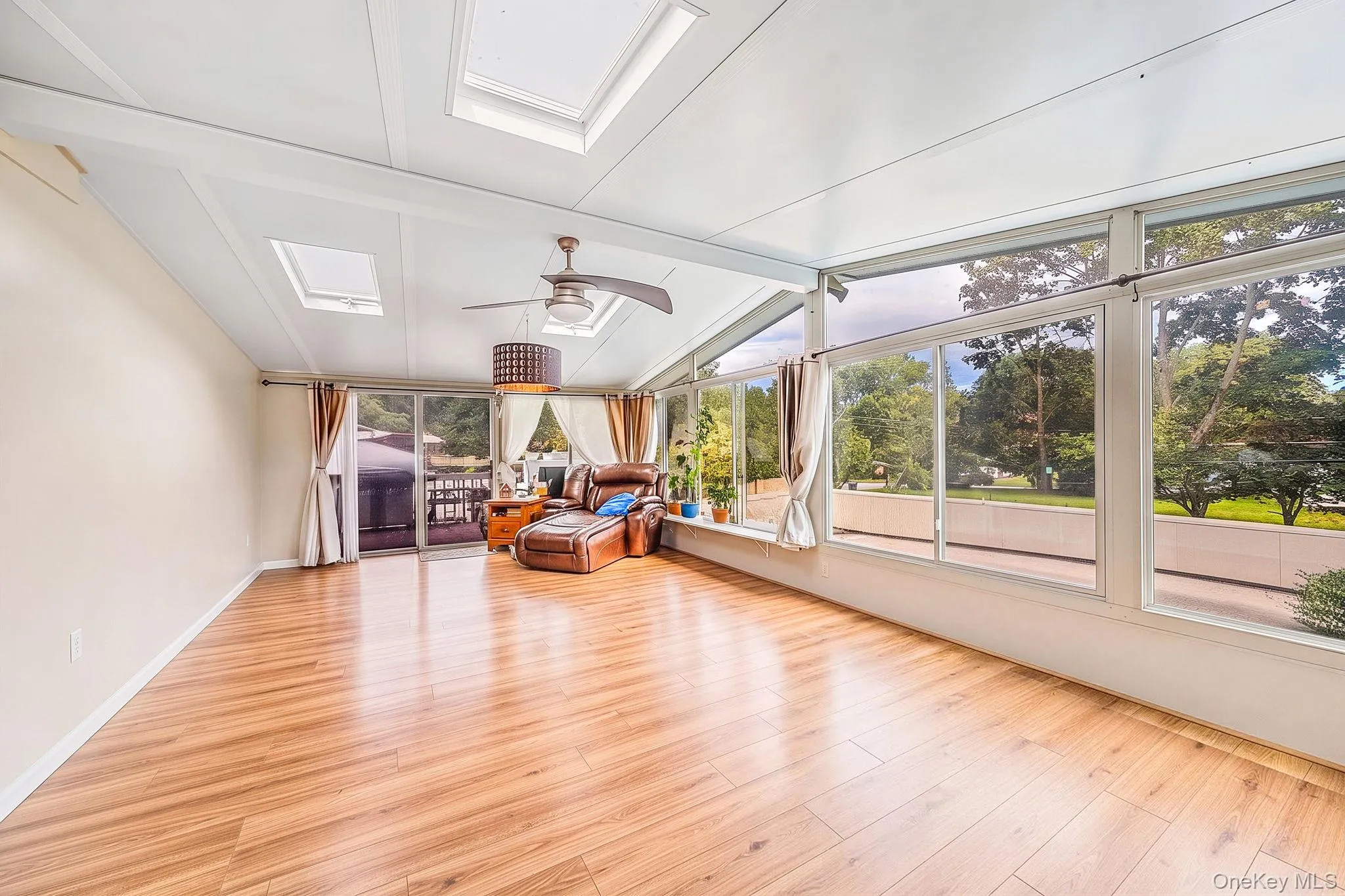 9 Mulberry Drive, Smithtown, NY, 4 Bedrooms Bedrooms, 9 Rooms Rooms,2 BathroomsBathrooms,Residential,For Rent,Mulberry,0,1051155 9 Mulberry Drive, Smithtown, NY, 4 Bedrooms Bedrooms, 9 Rooms Rooms,2 BathroomsBathrooms,Residential,For Rent,Mulberry,0,1051155