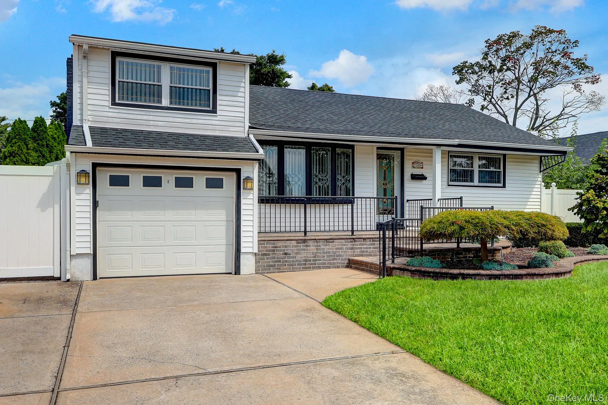 148 Dean Street, Oyster Bay, NY, 3 Bedrooms Bedrooms, 6 Rooms Rooms,2 BathroomsBathrooms,Residential,For Rent,Dean,0,1051156 148 Dean Street, Oyster Bay, NY, 3 Bedrooms Bedrooms, 6 Rooms Rooms,2 BathroomsBathrooms,Residential,For Rent,Dean,0,1051156