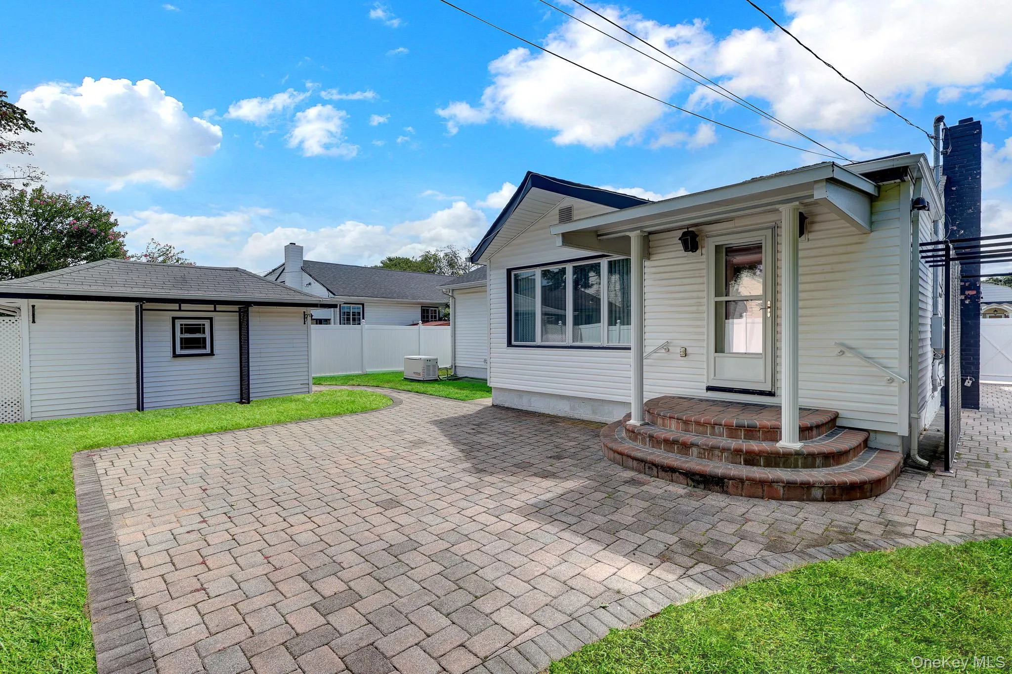 148 Dean Street, Oyster Bay, NY, 3 Bedrooms Bedrooms, 6 Rooms Rooms,2 BathroomsBathrooms,Residential,For Rent,Dean,0,1051156 148 Dean Street, Oyster Bay, NY, 3 Bedrooms Bedrooms, 6 Rooms Rooms,2 BathroomsBathrooms,Residential,For Rent,Dean,0,1051156