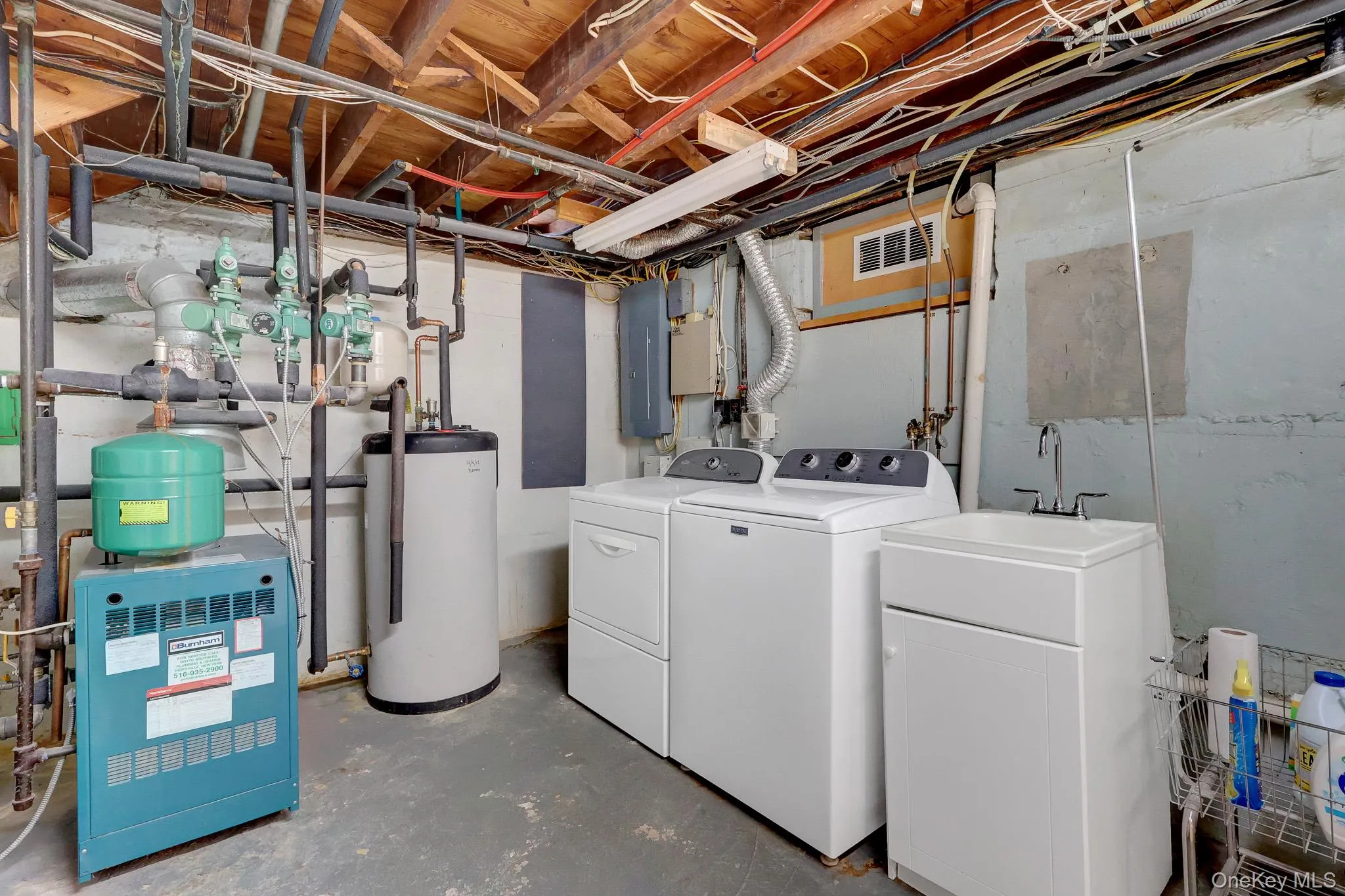148 Dean Street, Oyster Bay, NY, 3 Bedrooms Bedrooms, 6 Rooms Rooms,2 BathroomsBathrooms,Residential,For Rent,Dean,0,1051156 148 Dean Street, Oyster Bay, NY, 3 Bedrooms Bedrooms, 6 Rooms Rooms,2 BathroomsBathrooms,Residential,For Rent,Dean,0,1051156