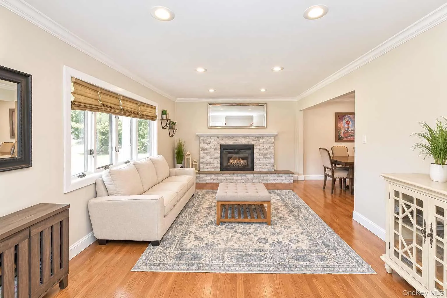 37 Gaymor Lane, Smithtown, NY, 4 Bedrooms Bedrooms, 9 Rooms Rooms,2 BathroomsBathrooms,Residential,For Rent,Gaymor,0,1051164 37 Gaymor Lane, Smithtown, NY, 4 Bedrooms Bedrooms, 9 Rooms Rooms,2 BathroomsBathrooms,Residential,For Rent,Gaymor,0,1051164