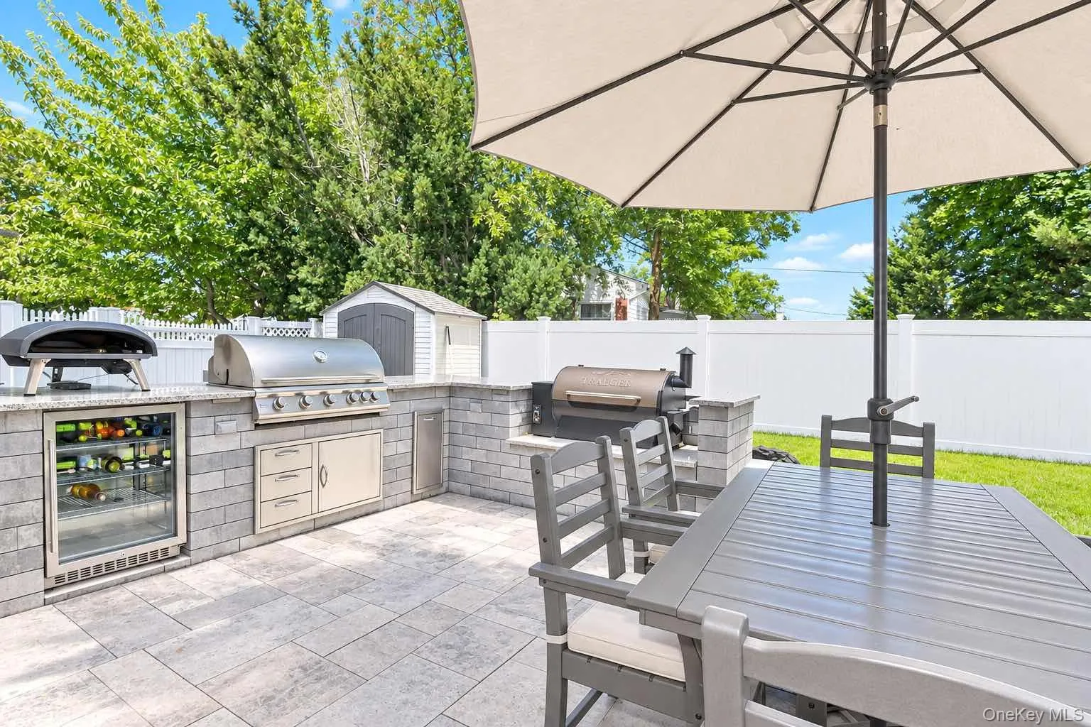 37 Gaymor Lane, Smithtown, NY, 4 Bedrooms Bedrooms, 9 Rooms Rooms,2 BathroomsBathrooms,Residential,For Rent,Gaymor,0,1051164 37 Gaymor Lane, Smithtown, NY, 4 Bedrooms Bedrooms, 9 Rooms Rooms,2 BathroomsBathrooms,Residential,For Rent,Gaymor,0,1051164