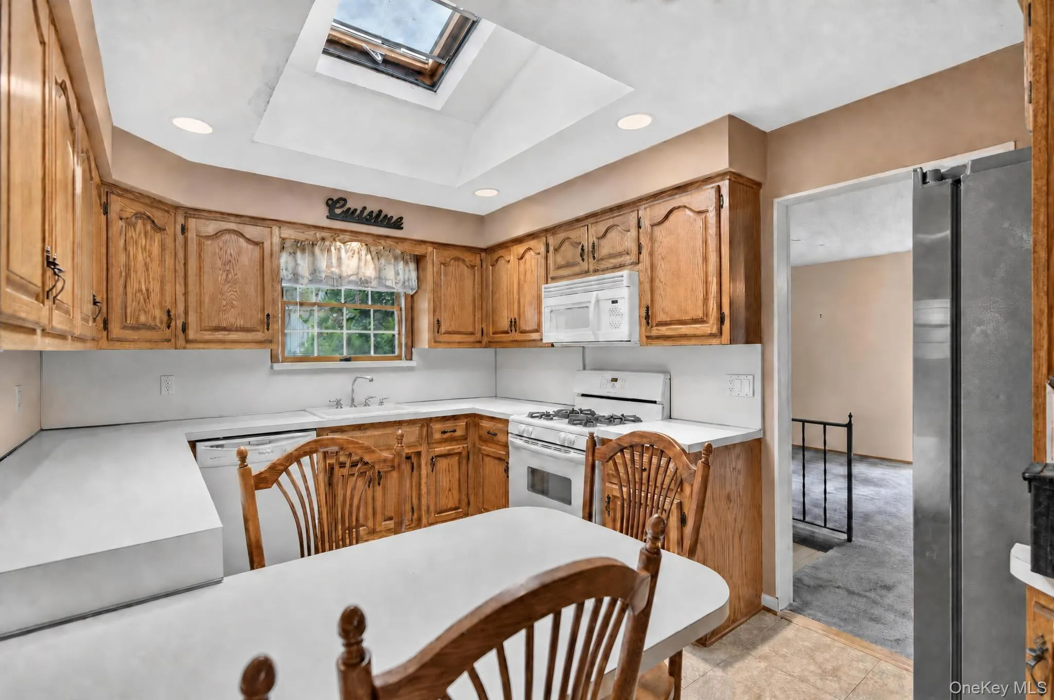 956 Annadale Road, New York, NY, 3 Bedrooms Bedrooms, 7 Rooms Rooms,2 BathroomsBathrooms,Residential,For Rent,Annadale,0,1051168 956 Annadale Road, New York, NY, 3 Bedrooms Bedrooms, 7 Rooms Rooms,2 BathroomsBathrooms,Residential,For Rent,Annadale,0,1051168