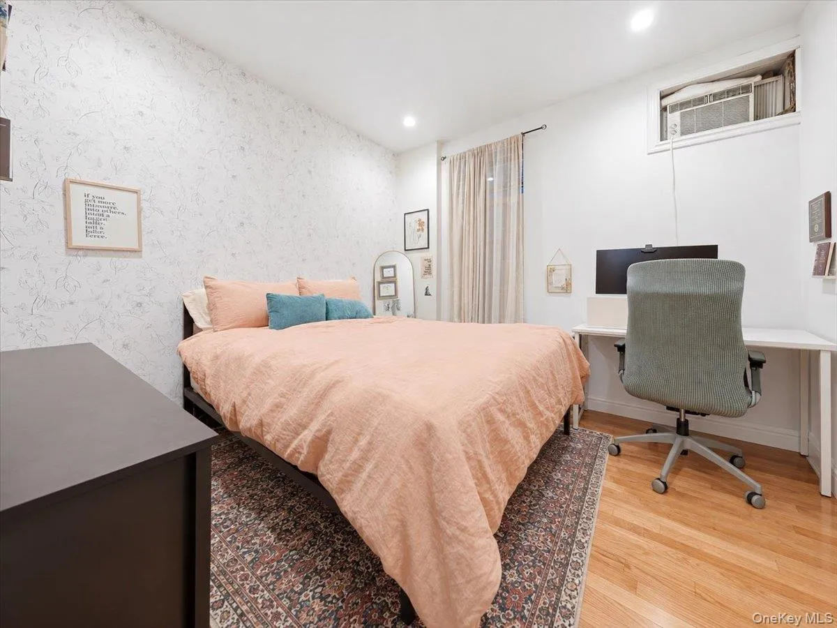 51 W 106th St New York, New York, NY, 3 Bedrooms Bedrooms, 5 Rooms Rooms,1 BathroomBathrooms,Residential,For Rent,New York,0,1051173 51 W 106th St New York, New York, NY, 3 Bedrooms Bedrooms, 5 Rooms Rooms,1 BathroomBathrooms,Residential,For Rent,New York,0,1051173