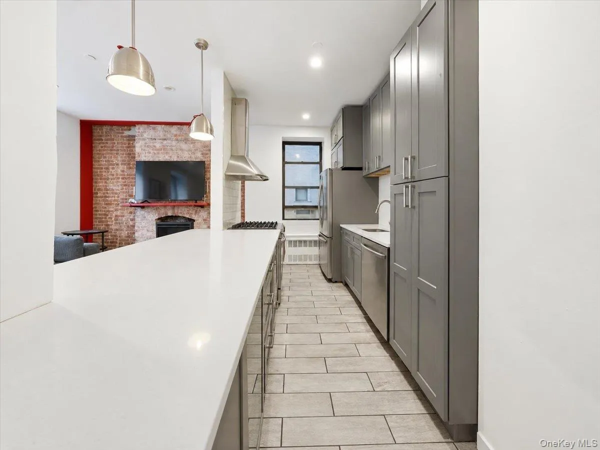 51 W 106th St New York, New York, NY, 3 Bedrooms Bedrooms, 5 Rooms Rooms,1 BathroomBathrooms,Residential,For Rent,New York,0,1051173 51 W 106th St New York, New York, NY, 3 Bedrooms Bedrooms, 5 Rooms Rooms,1 BathroomBathrooms,Residential,For Rent,New York,0,1051173