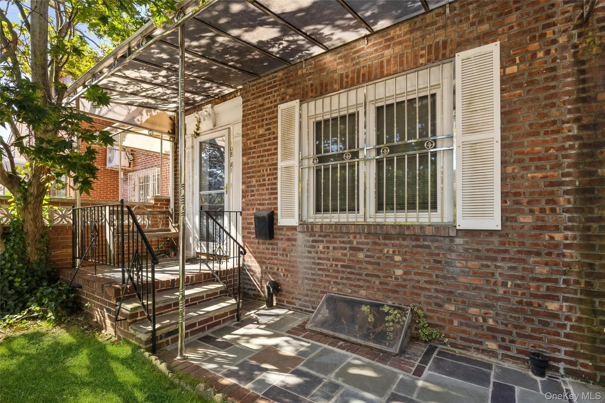 108-41 65th Road, New York, NY, 4 Bedrooms Bedrooms, 7 Rooms Rooms,1 BathroomBathrooms,Residential Lease,For Rent,65th,0,1051180 108-41 65th Road, New York, NY, 4 Bedrooms Bedrooms, 7 Rooms Rooms,1 BathroomBathrooms,Residential Lease,For Rent,65th,0,1051180
