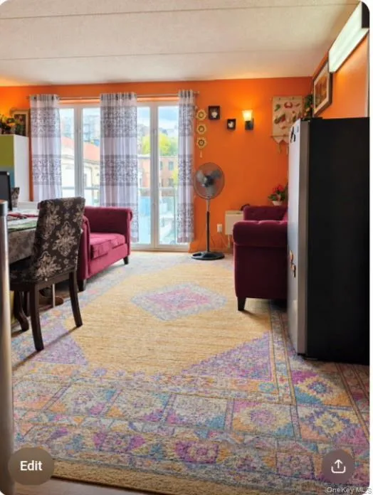 8820 Parsons Boulevard, New York, NY, 2 Bedrooms Bedrooms, 4 Rooms Rooms,2 BathroomsBathrooms,Residential,For Rent,Parsons,0,1051181 8820 Parsons Boulevard, New York, NY, 2 Bedrooms Bedrooms, 4 Rooms Rooms,2 BathroomsBathrooms,Residential,For Rent,Parsons,0,1051181