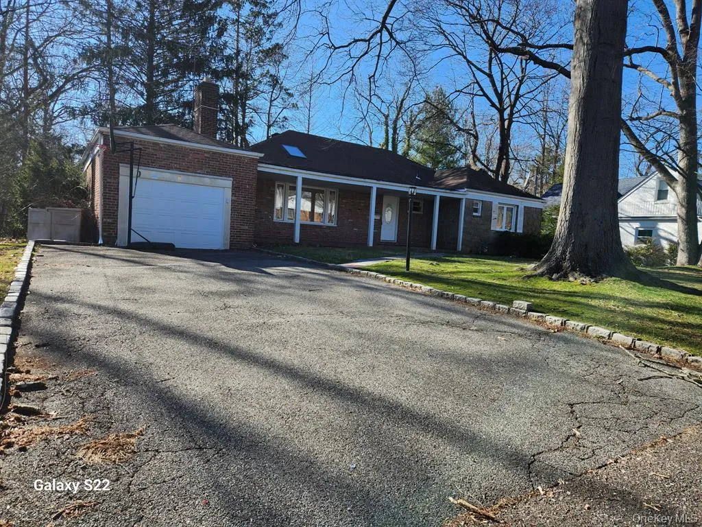 8 Brampton Lane, North Hempstead, NY, 3 Bedrooms Bedrooms, 9 Rooms Rooms,2 BathroomsBathrooms,Residential Lease,For Rent,Brampton,0,1051182 8 Brampton Lane, North Hempstead, NY, 3 Bedrooms Bedrooms, 9 Rooms Rooms,2 BathroomsBathrooms,Residential Lease,For Rent,Brampton,0,1051182