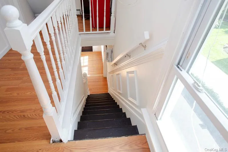 1 Brightside Avenue, Islip, NY, 5 Bedrooms Bedrooms, 7 Rooms Rooms,3 BathroomsBathrooms,Residential,For Rent,Brightside,0,1051183 1 Brightside Avenue, Islip, NY, 5 Bedrooms Bedrooms, 7 Rooms Rooms,3 BathroomsBathrooms,Residential,For Rent,Brightside,0,1051183