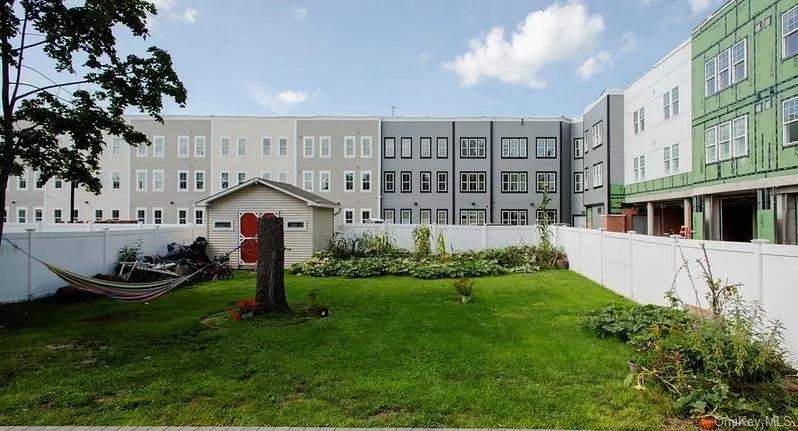 1 Brightside Avenue, Islip, NY, 5 Bedrooms Bedrooms, 7 Rooms Rooms,3 BathroomsBathrooms,Residential,For Rent,Brightside,0,1051183 1 Brightside Avenue, Islip, NY, 5 Bedrooms Bedrooms, 7 Rooms Rooms,3 BathroomsBathrooms,Residential,For Rent,Brightside,0,1051183