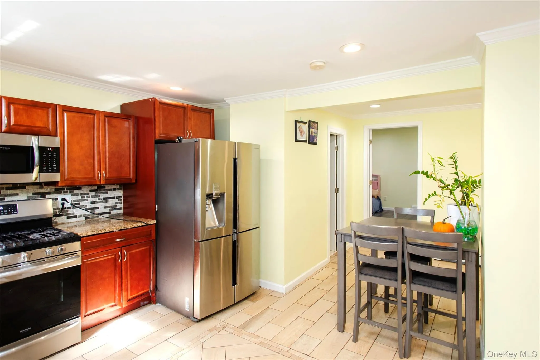 1 Brightside Avenue, Islip, NY, 5 Bedrooms Bedrooms, 7 Rooms Rooms,3 BathroomsBathrooms,Residential,For Rent,Brightside,0,1051183 1 Brightside Avenue, Islip, NY, 5 Bedrooms Bedrooms, 7 Rooms Rooms,3 BathroomsBathrooms,Residential,For Rent,Brightside,0,1051183