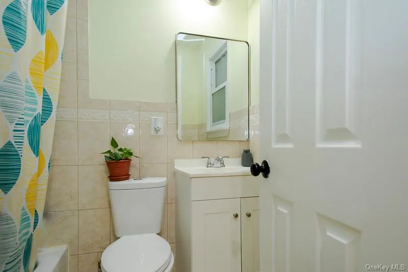 1 Brightside Avenue, Islip, NY, 5 Bedrooms Bedrooms, 7 Rooms Rooms,3 BathroomsBathrooms,Residential,For Rent,Brightside,0,1051183 1 Brightside Avenue, Islip, NY, 5 Bedrooms Bedrooms, 7 Rooms Rooms,3 BathroomsBathrooms,Residential,For Rent,Brightside,0,1051183