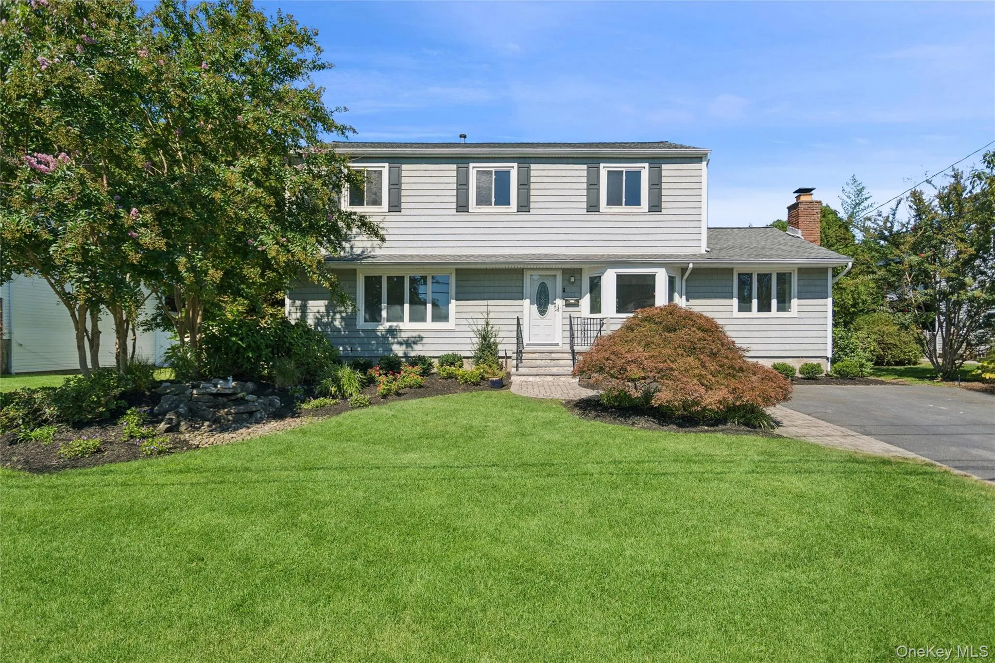 597 Old Country Road, Babylon, NY, 4 Bedrooms Bedrooms, 12 Rooms Rooms,2 BathroomsBathrooms,Residential,For Rent,Old Country,0,1051185 597 Old Country Road, Babylon, NY, 4 Bedrooms Bedrooms, 12 Rooms Rooms,2 BathroomsBathrooms,Residential,For Rent,Old Country,0,1051185