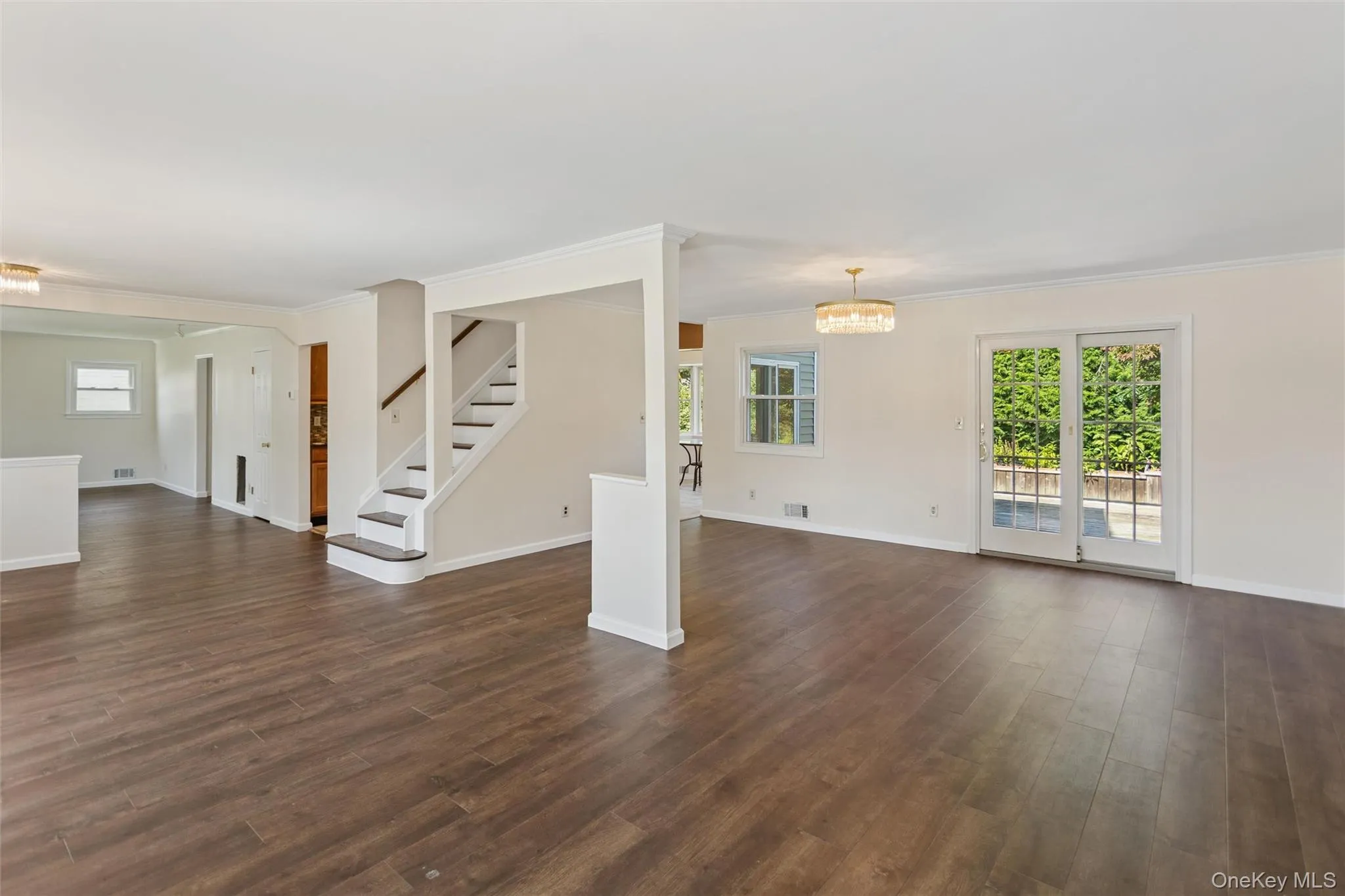 597 Old Country Road, Babylon, NY, 4 Bedrooms Bedrooms, 12 Rooms Rooms,2 BathroomsBathrooms,Residential,For Rent,Old Country,0,1051185 597 Old Country Road, Babylon, NY, 4 Bedrooms Bedrooms, 12 Rooms Rooms,2 BathroomsBathrooms,Residential,For Rent,Old Country,0,1051185