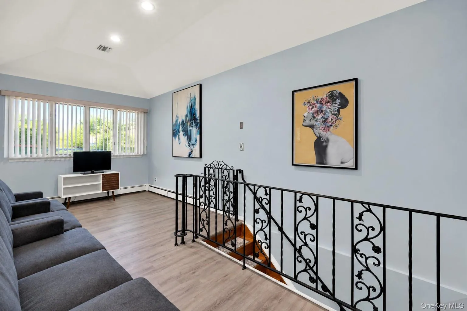 164 Landing Road, Glen Cove, NY, 3 Bedrooms Bedrooms, 7 Rooms Rooms,1 BathroomBathrooms,Residential,For Rent,Landing,0,1051188 164 Landing Road, Glen Cove, NY, 3 Bedrooms Bedrooms, 7 Rooms Rooms,1 BathroomBathrooms,Residential,For Rent,Landing,0,1051188