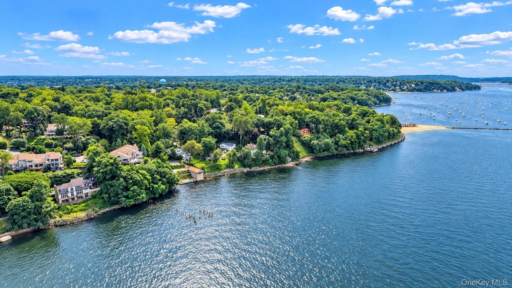 164 Landing Road, Glen Cove, NY, 3 Bedrooms Bedrooms, 7 Rooms Rooms,1 BathroomBathrooms,Residential,For Rent,Landing,0,1051188 164 Landing Road, Glen Cove, NY, 3 Bedrooms Bedrooms, 7 Rooms Rooms,1 BathroomBathrooms,Residential,For Rent,Landing,0,1051188
