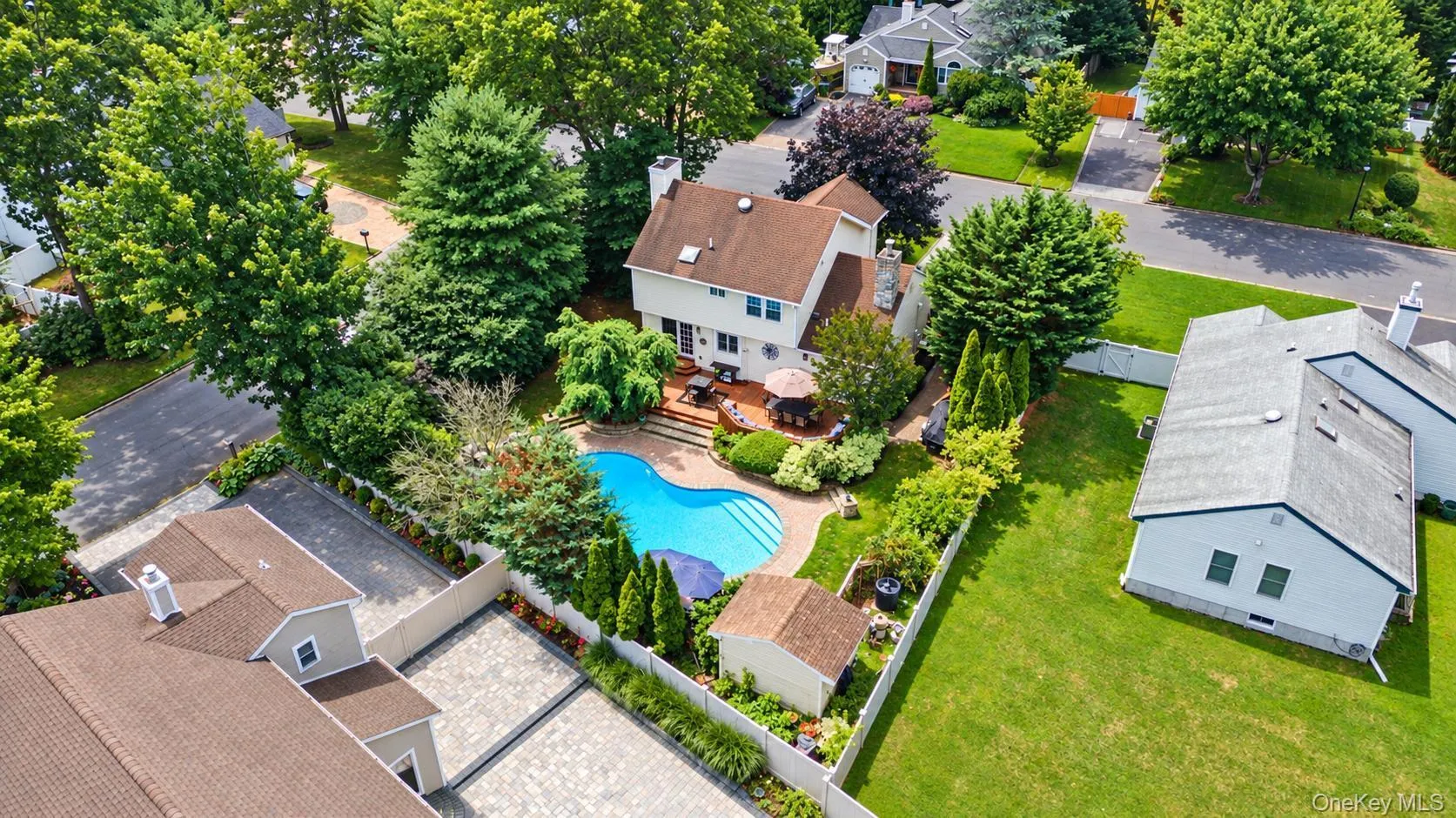 15 Winnecomac Circle, Smithtown, NY, 3 Bedrooms Bedrooms, 7 Rooms Rooms,2 BathroomsBathrooms,Residential,For Rent,Winnecomac,0,1051191 15 Winnecomac Circle, Smithtown, NY, 3 Bedrooms Bedrooms, 7 Rooms Rooms,2 BathroomsBathrooms,Residential,For Rent,Winnecomac,0,1051191