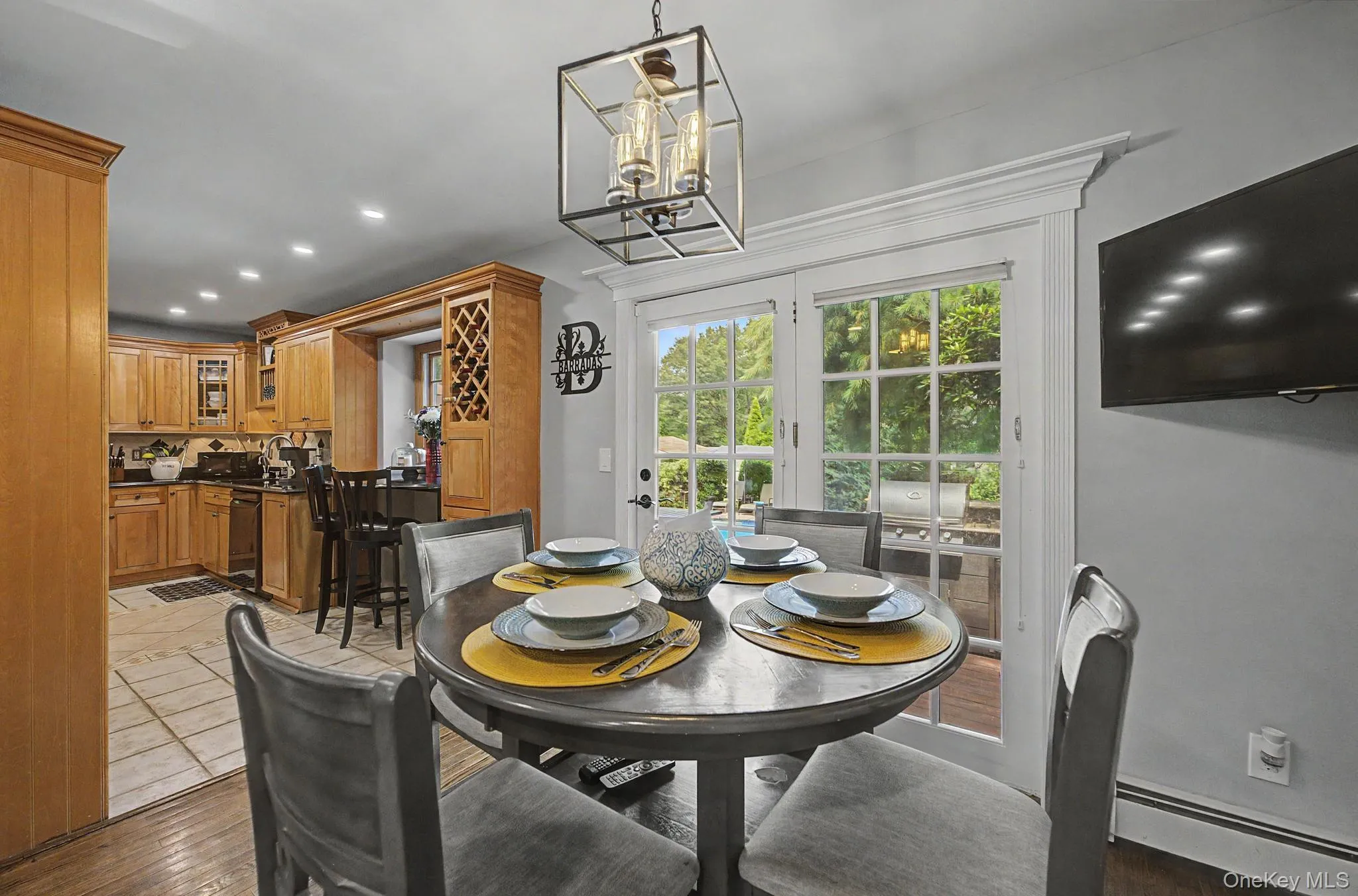 15 Winnecomac Circle, Smithtown, NY, 3 Bedrooms Bedrooms, 7 Rooms Rooms,2 BathroomsBathrooms,Residential,For Rent,Winnecomac,0,1051191 15 Winnecomac Circle, Smithtown, NY, 3 Bedrooms Bedrooms, 7 Rooms Rooms,2 BathroomsBathrooms,Residential,For Rent,Winnecomac,0,1051191