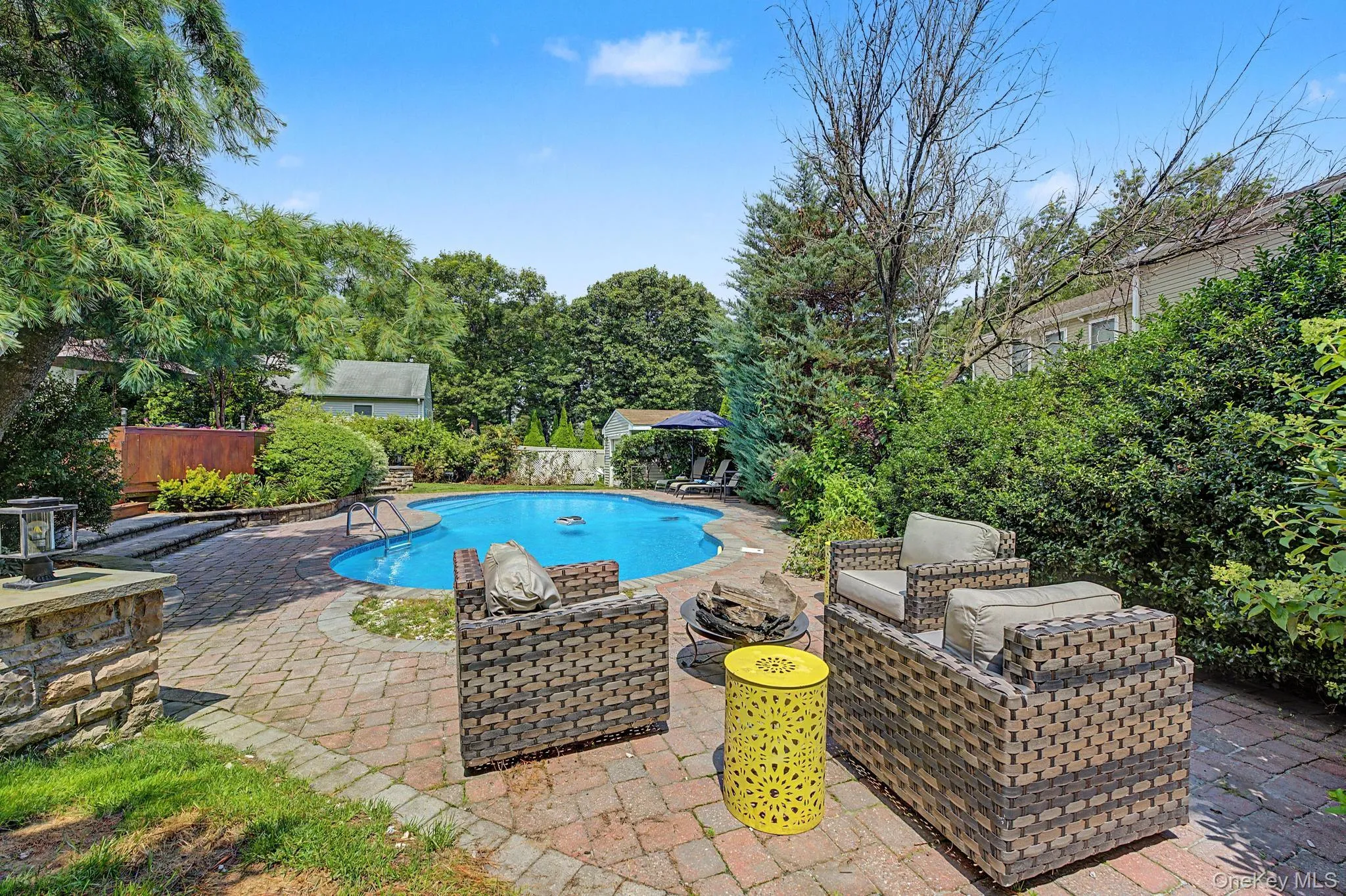 15 Winnecomac Circle, Smithtown, NY, 3 Bedrooms Bedrooms, 7 Rooms Rooms,2 BathroomsBathrooms,Residential,For Rent,Winnecomac,0,1051191 15 Winnecomac Circle, Smithtown, NY, 3 Bedrooms Bedrooms, 7 Rooms Rooms,2 BathroomsBathrooms,Residential,For Rent,Winnecomac,0,1051191