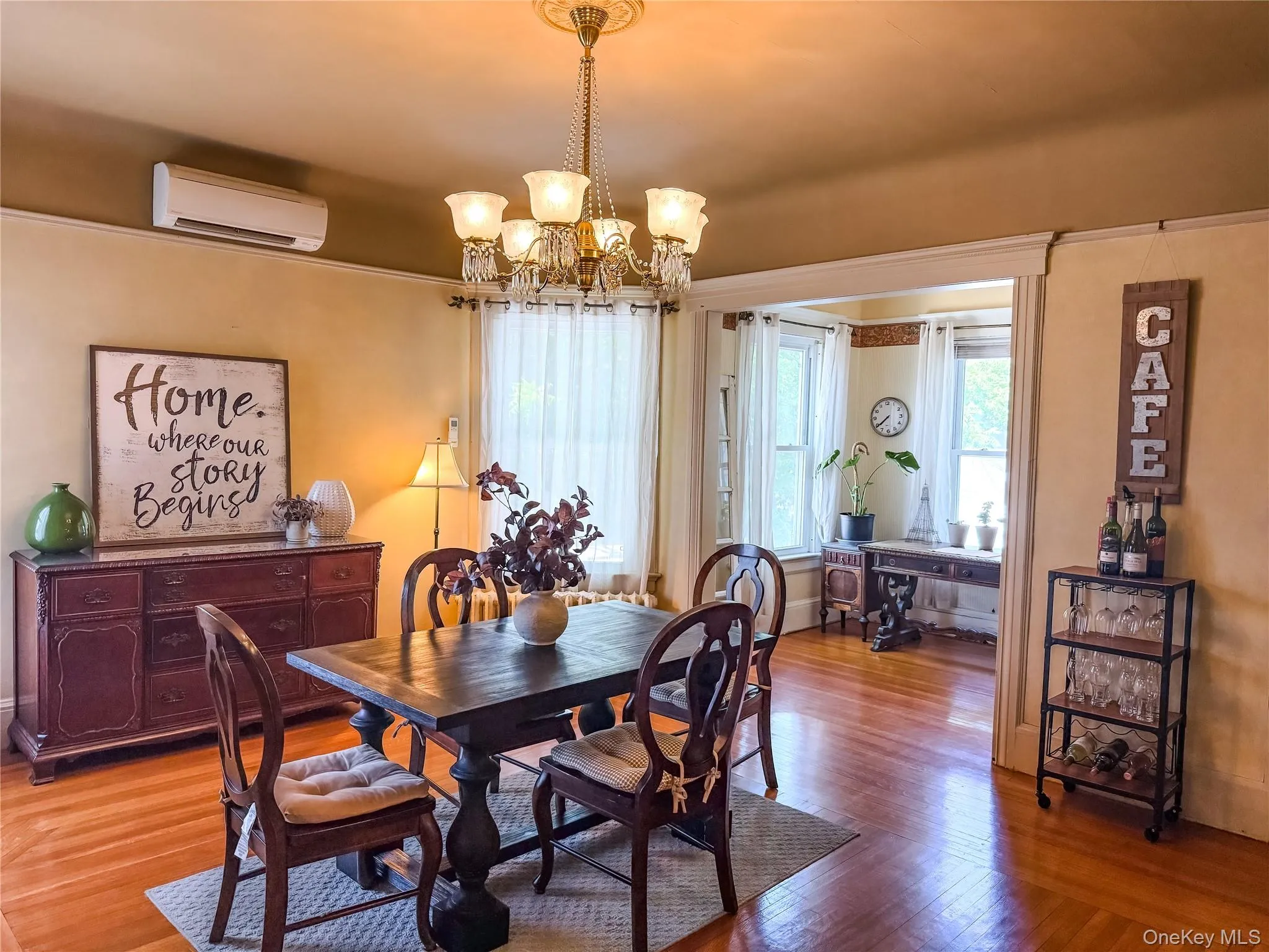 Main House Dining Room Hardwood flooring and decorative ceiling medallion Main House Dining Room Hardwood flooring and decorative ceiling medallion